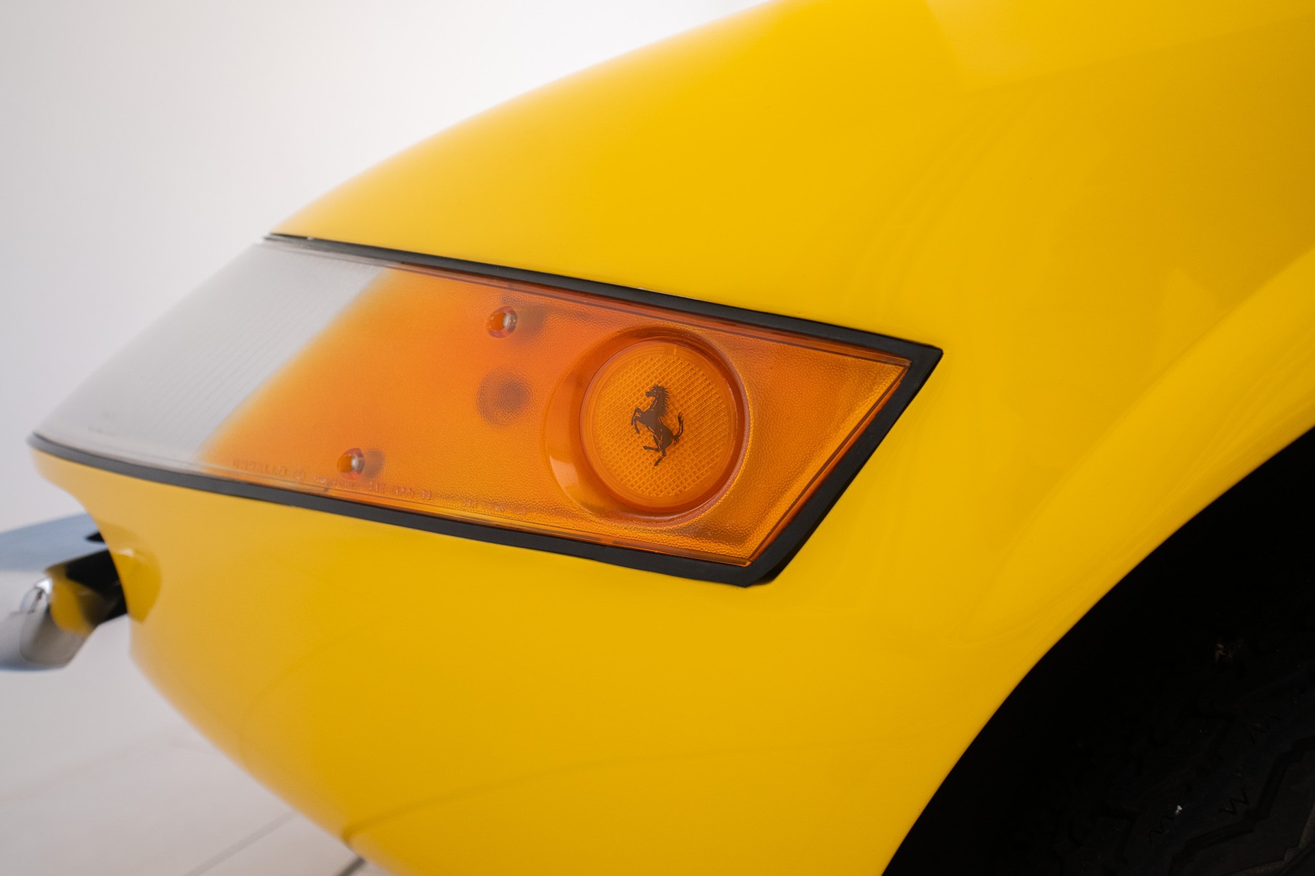 FERRARI 365 GTB Daytona "Plexiglas"-image-15