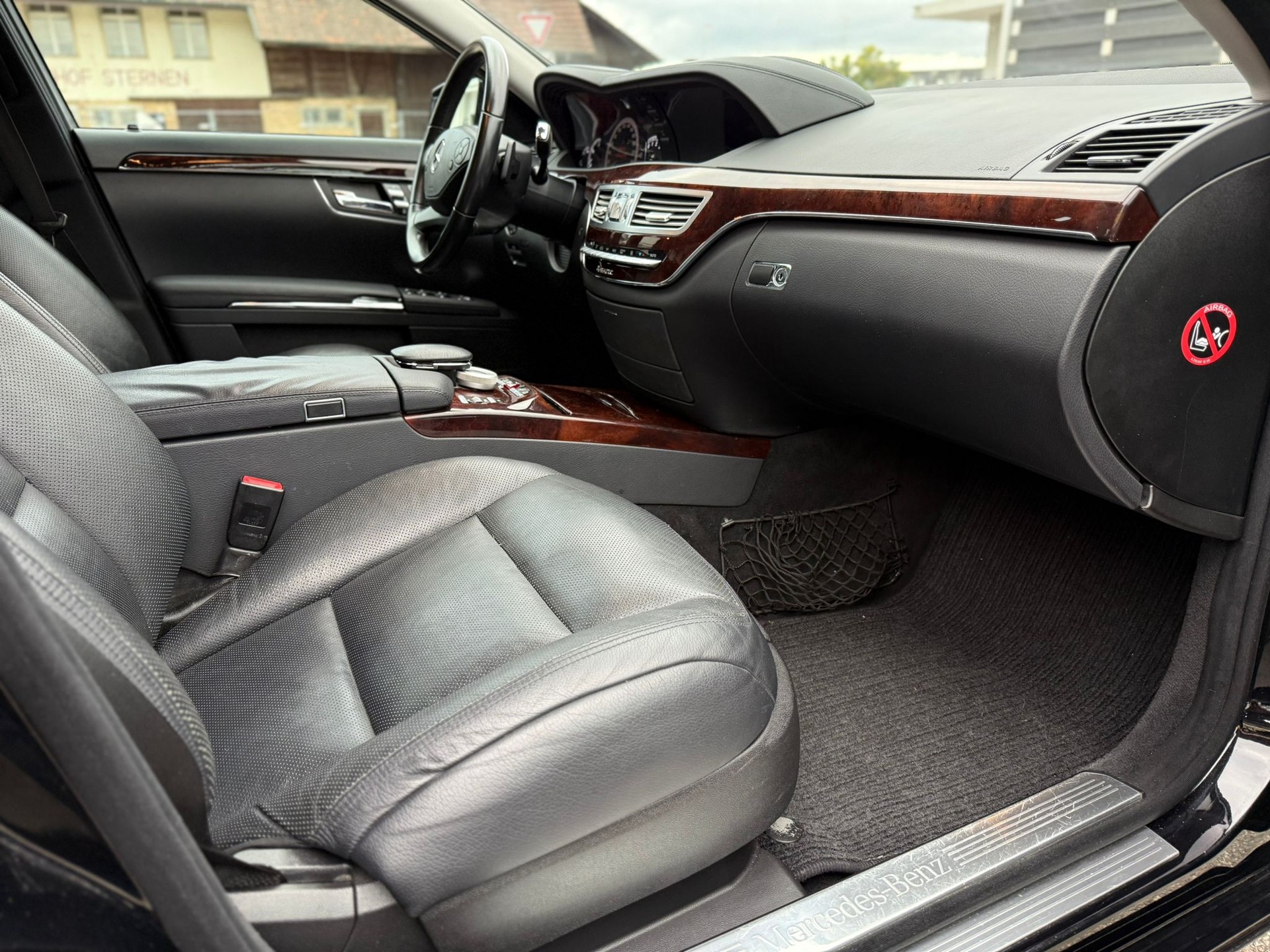 MERCEDES-BENZ S 350 BlueEfficiency SS 4Matic 7G-Tronic-image-11