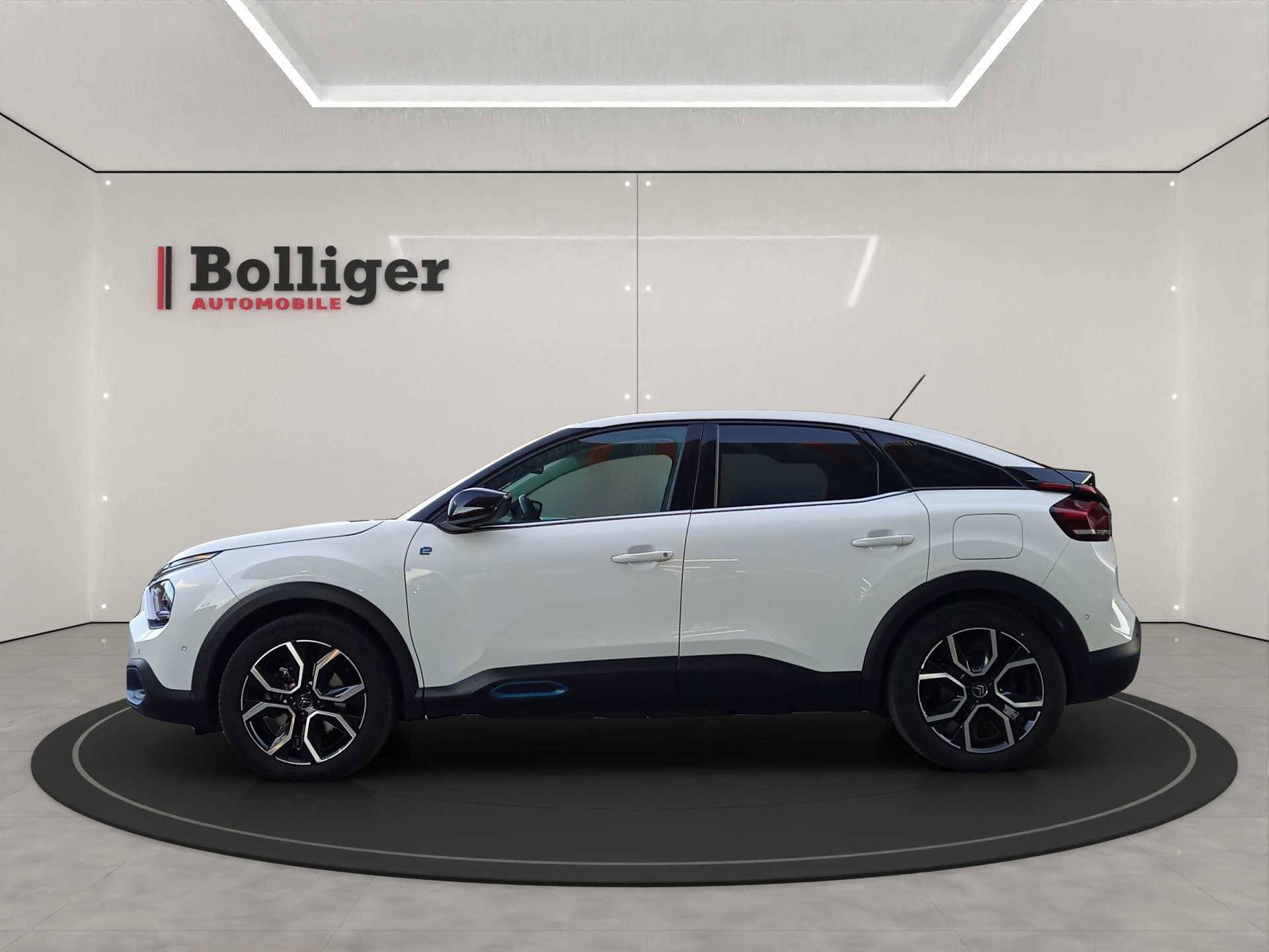 CITROEN C4 Electric Shine-image-10