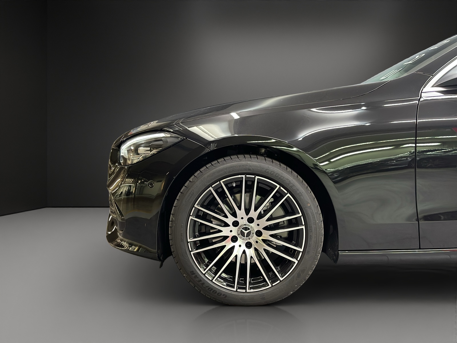 MERCEDES-BENZ C 220 d T 4 M Swiss Star-image-5