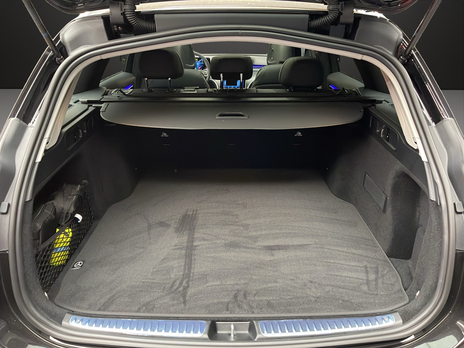 MERCEDES-BENZ C 220 d T 4 M Swiss Star-image-11
