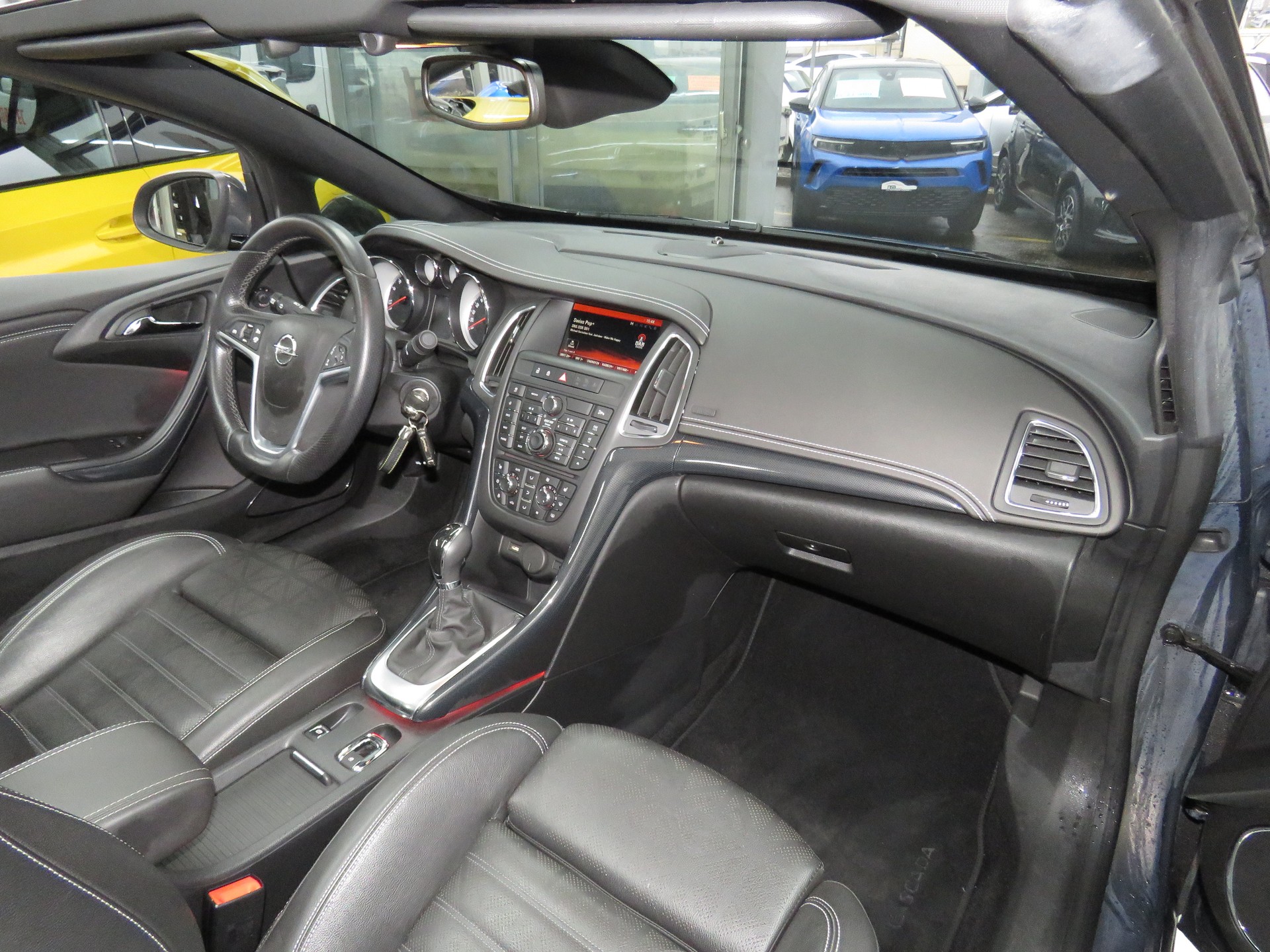 OPEL Cascada 1.6i 16V Cosmo-image-10