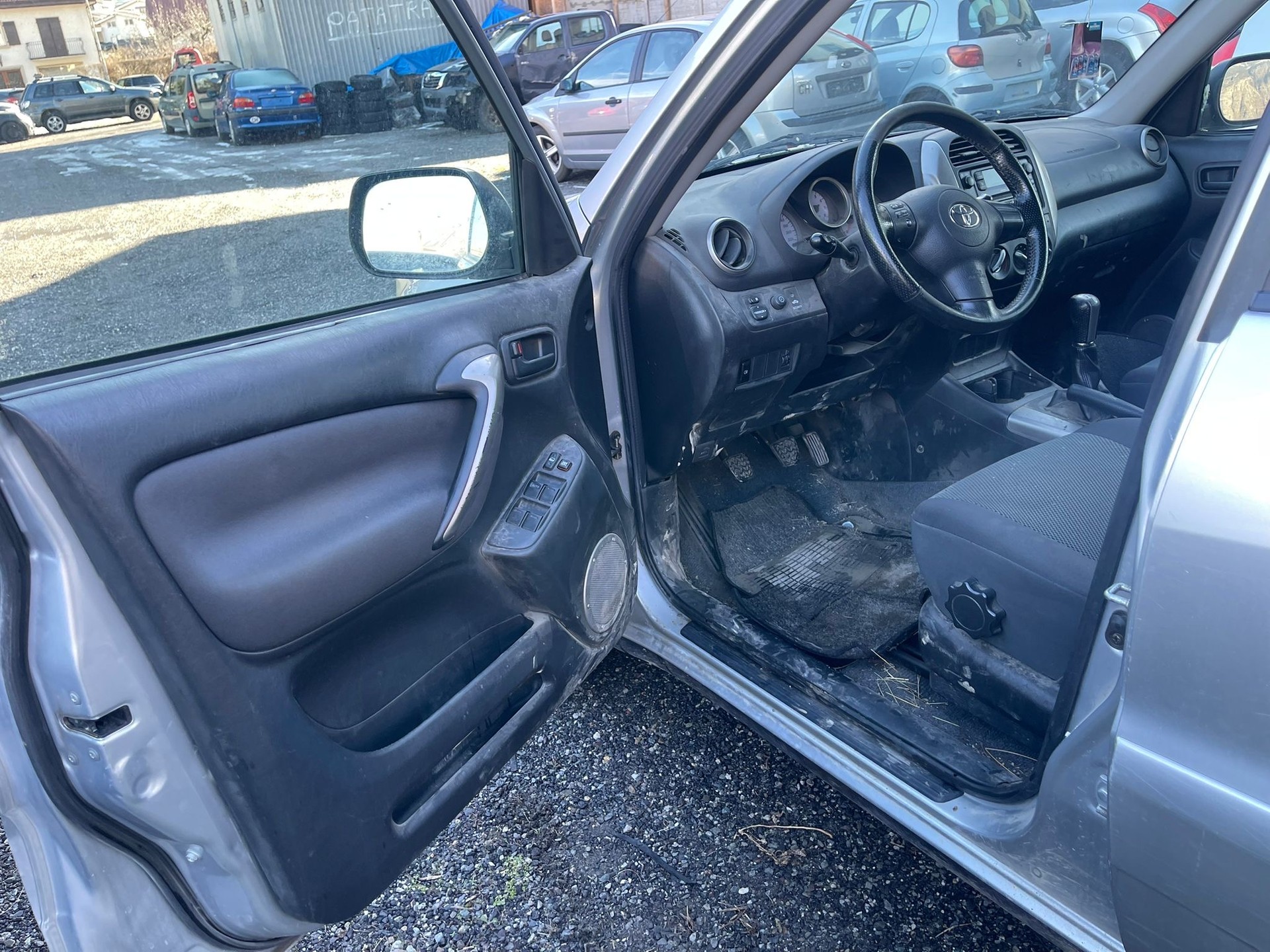 TOYOTA RAV-4 2.0 16V Linea Sol-image-7