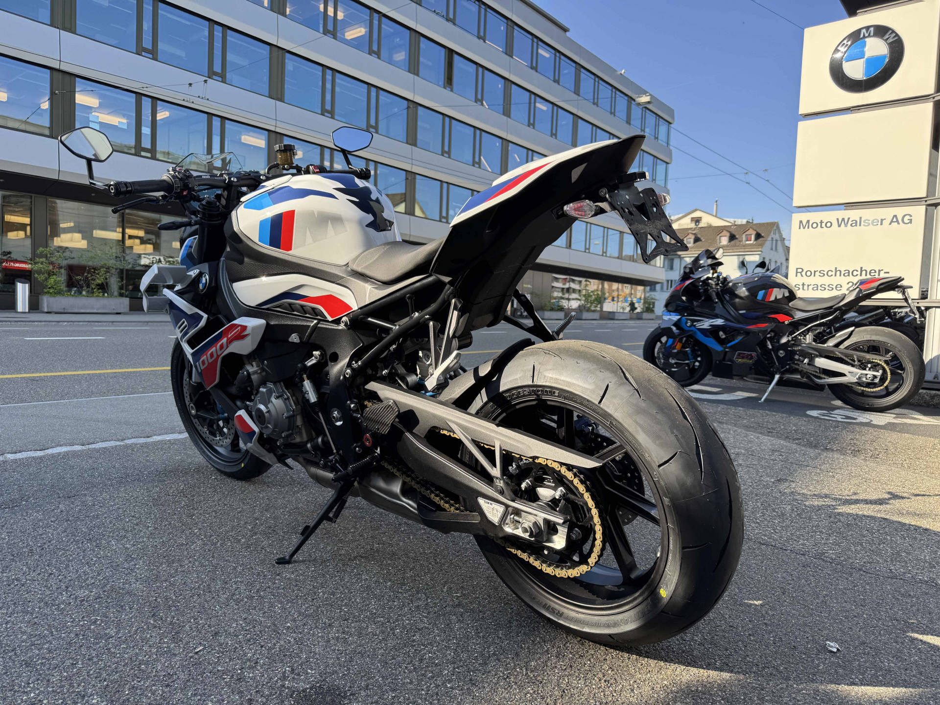 BMW M 1000 R-image-3
