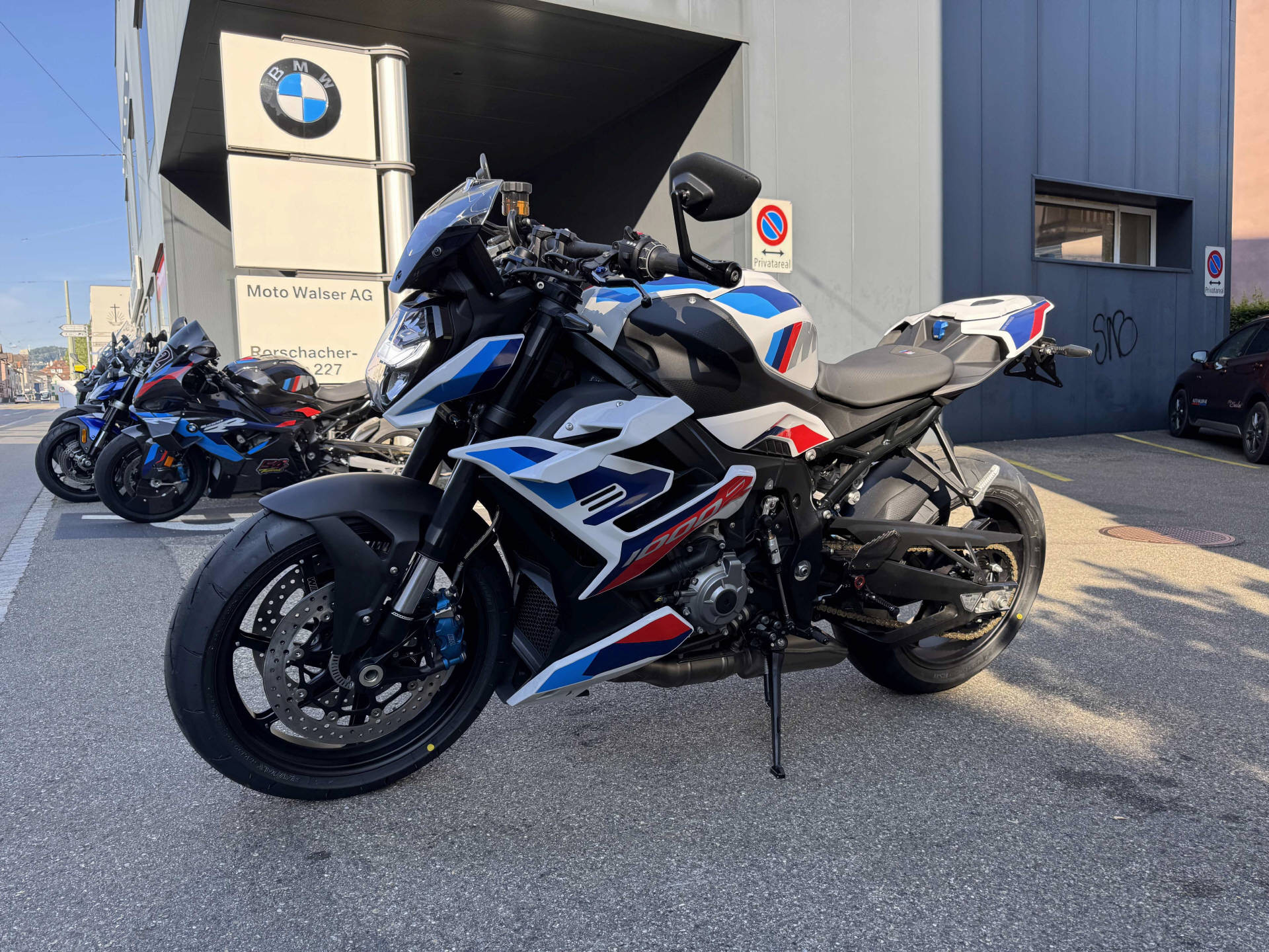 BMW M 1000 R-image-5