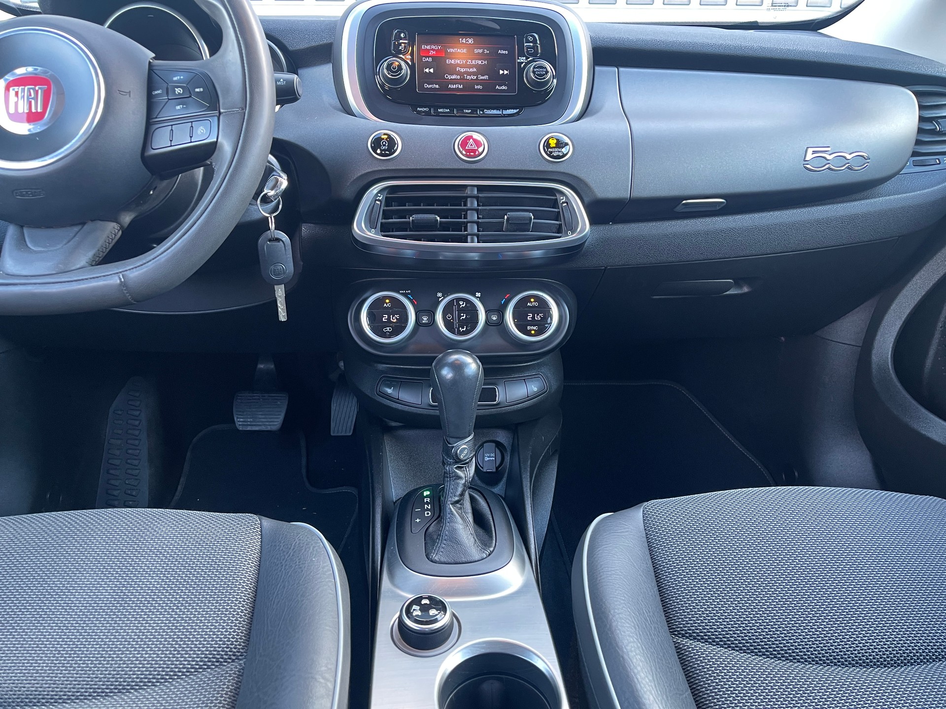 FIAT 500X 1.4T Cross 4x4 Automatic-image-13