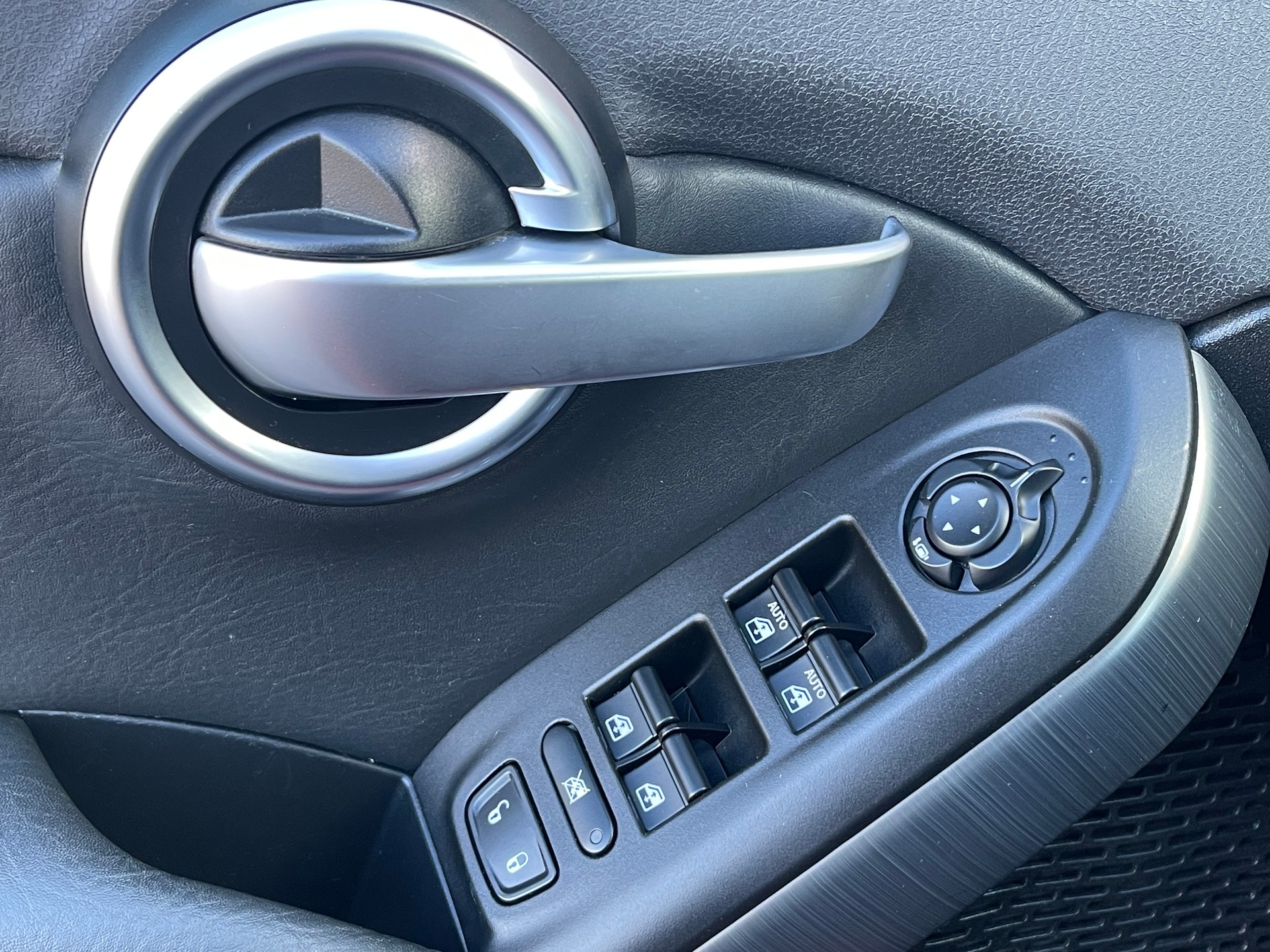 FIAT 500X 1.4T Cross 4x4 Automatic-image-23