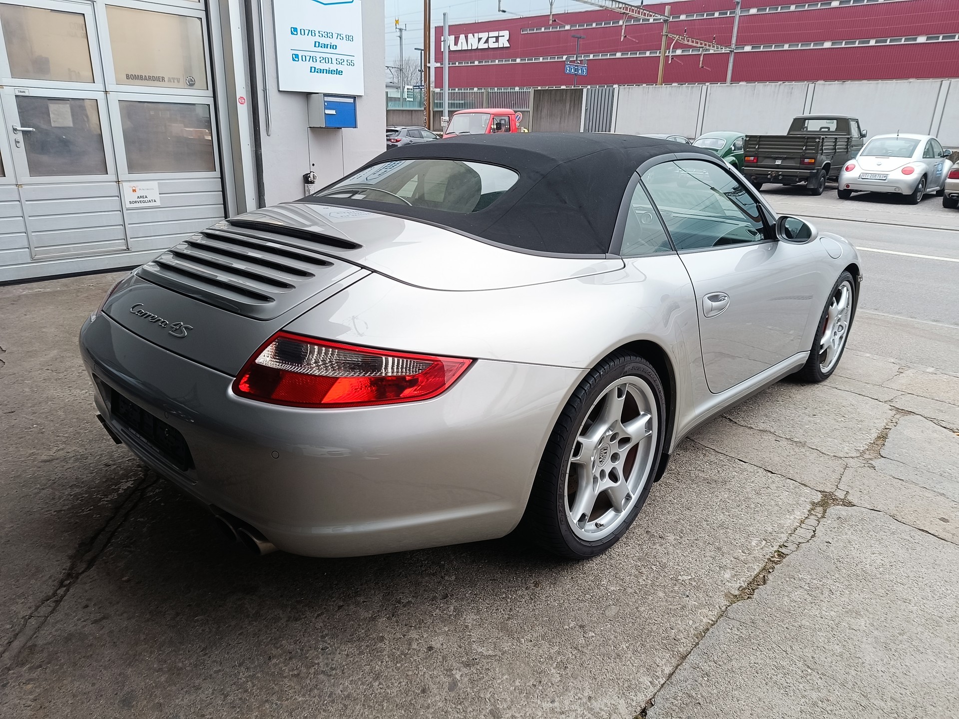 PORSCHE 911 Cabrio Carrera 4S-showroom-element-3