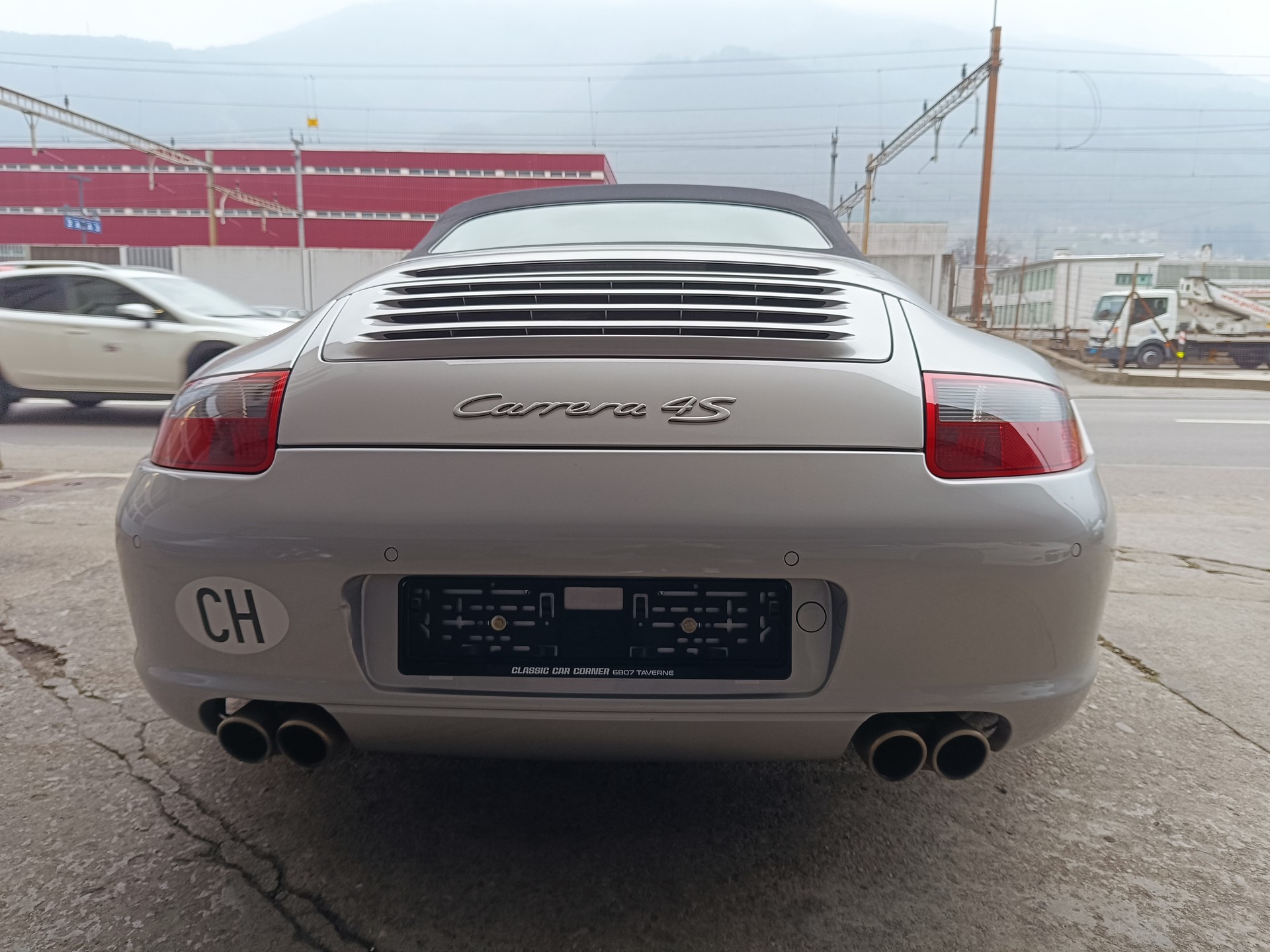 PORSCHE 911 Cabrio Carrera 4S-image-4