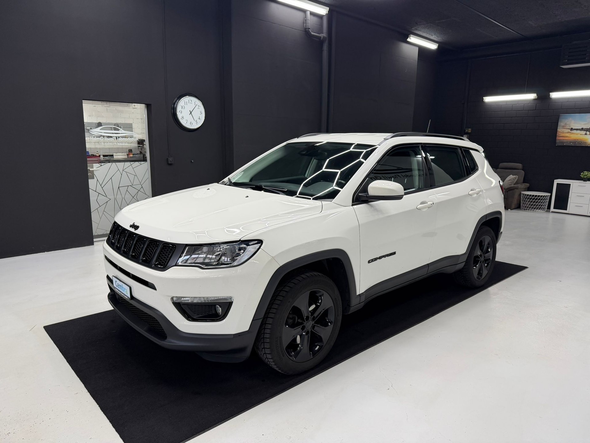 JEEP Compass 2.0CRD Limited AWD 9ATX-showroom-element-2
