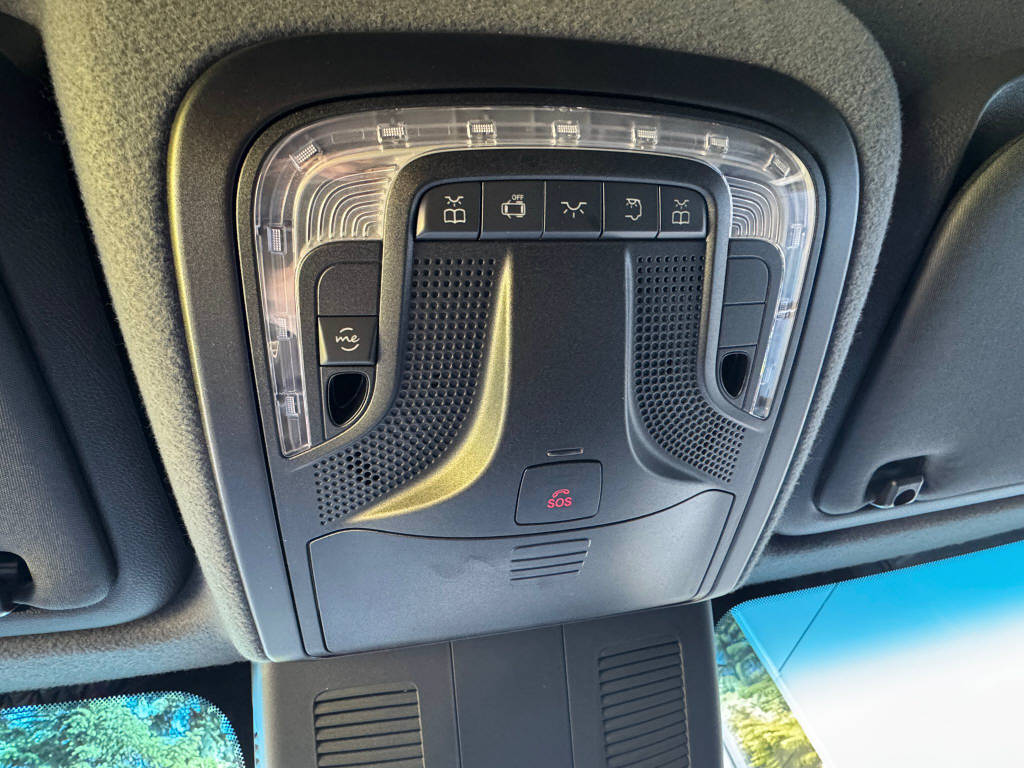 MERCEDES-BENZ eSprinter 420 Pro Aufbau mit Hebebühne 4325 L 81 kWh-image-13