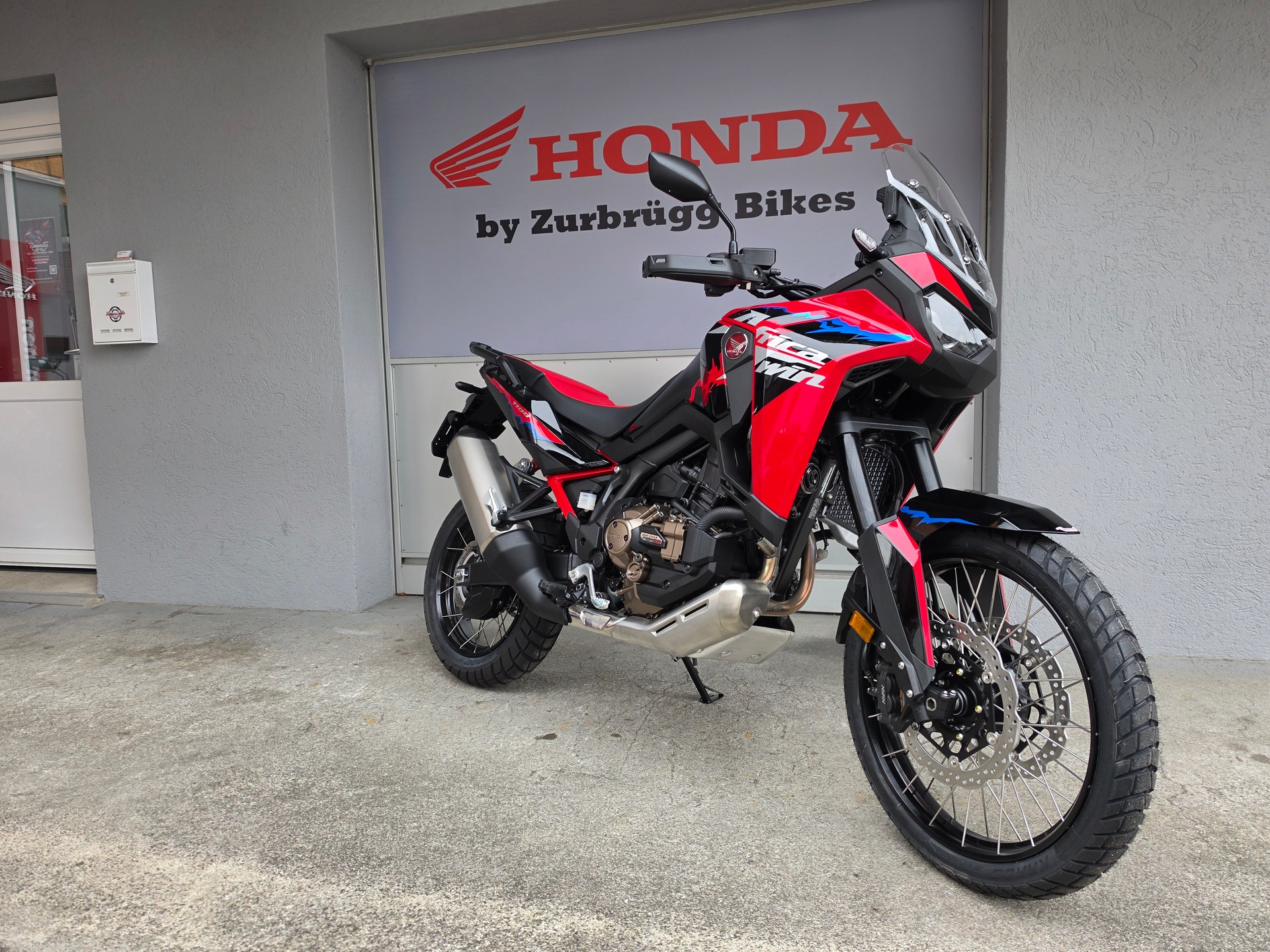 HONDA CRF 1100 DCT Africa Twin-image-3