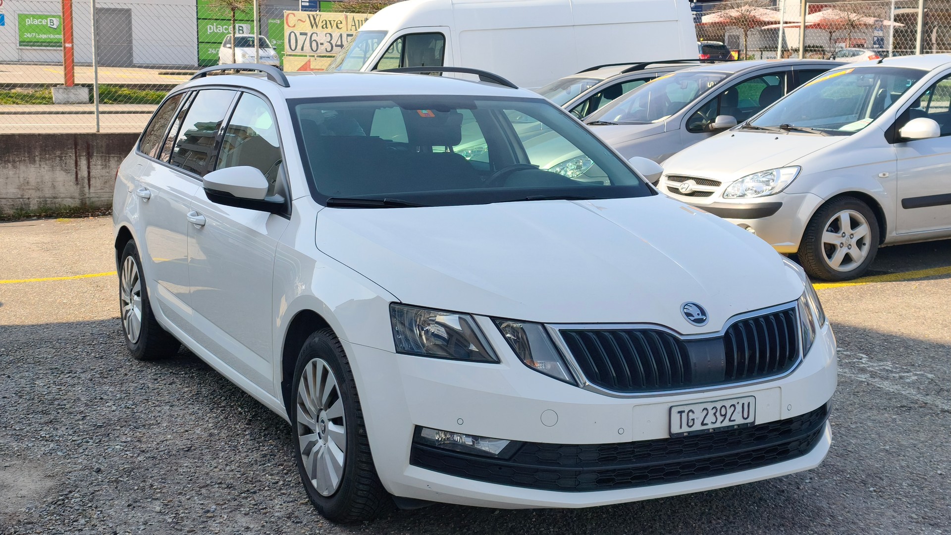 SKODA Octavia Combi 2.0 TDI Ambition 4x4 DSG-showroom-element-2