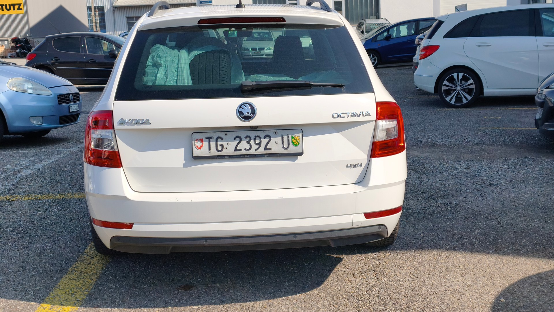 SKODA Octavia Combi 2.0 TDI Ambition 4x4 DSG-image-5