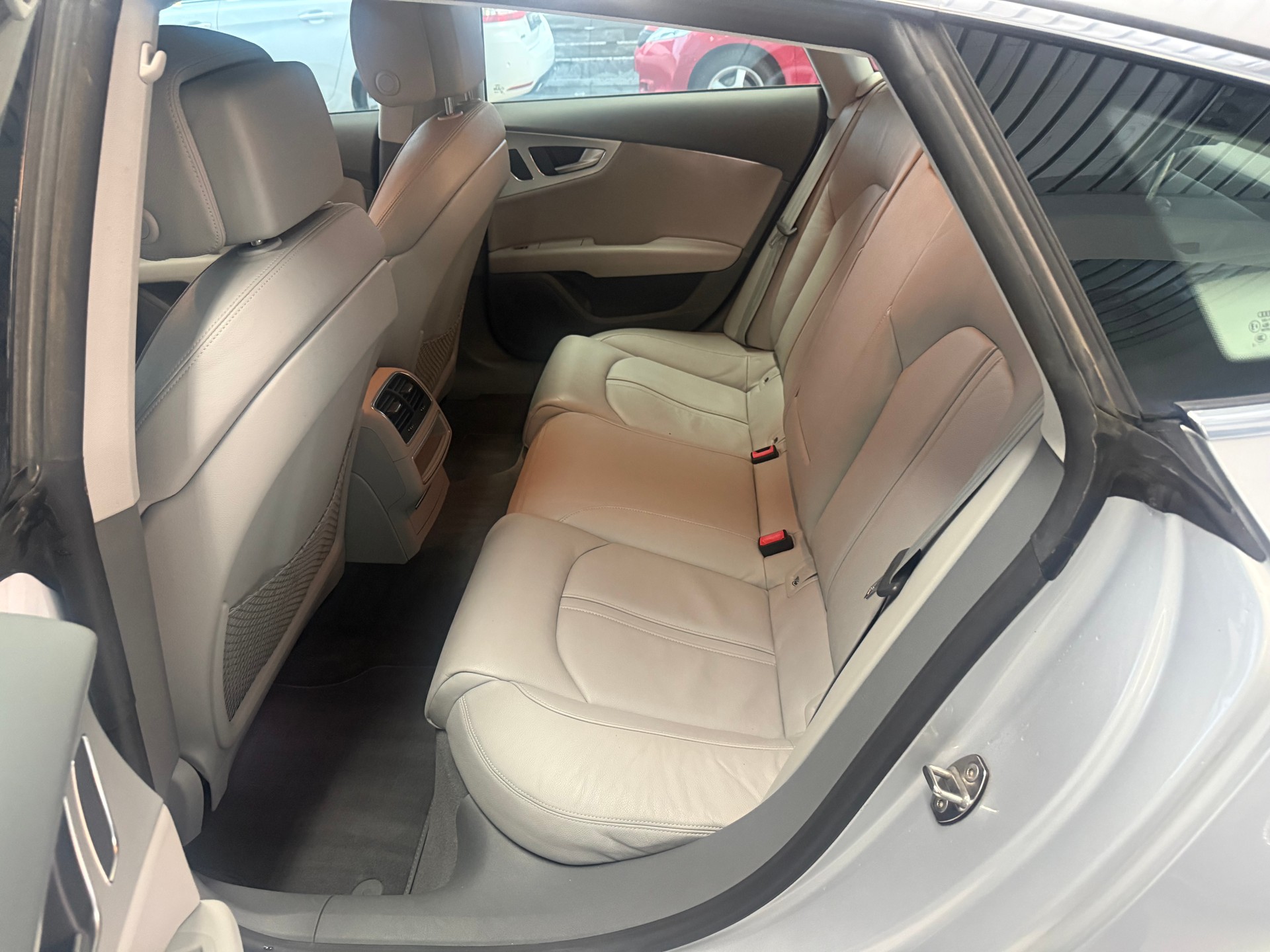 AUDI A7 Sportback 3.0 TFSI quattro S-tronic-image-17