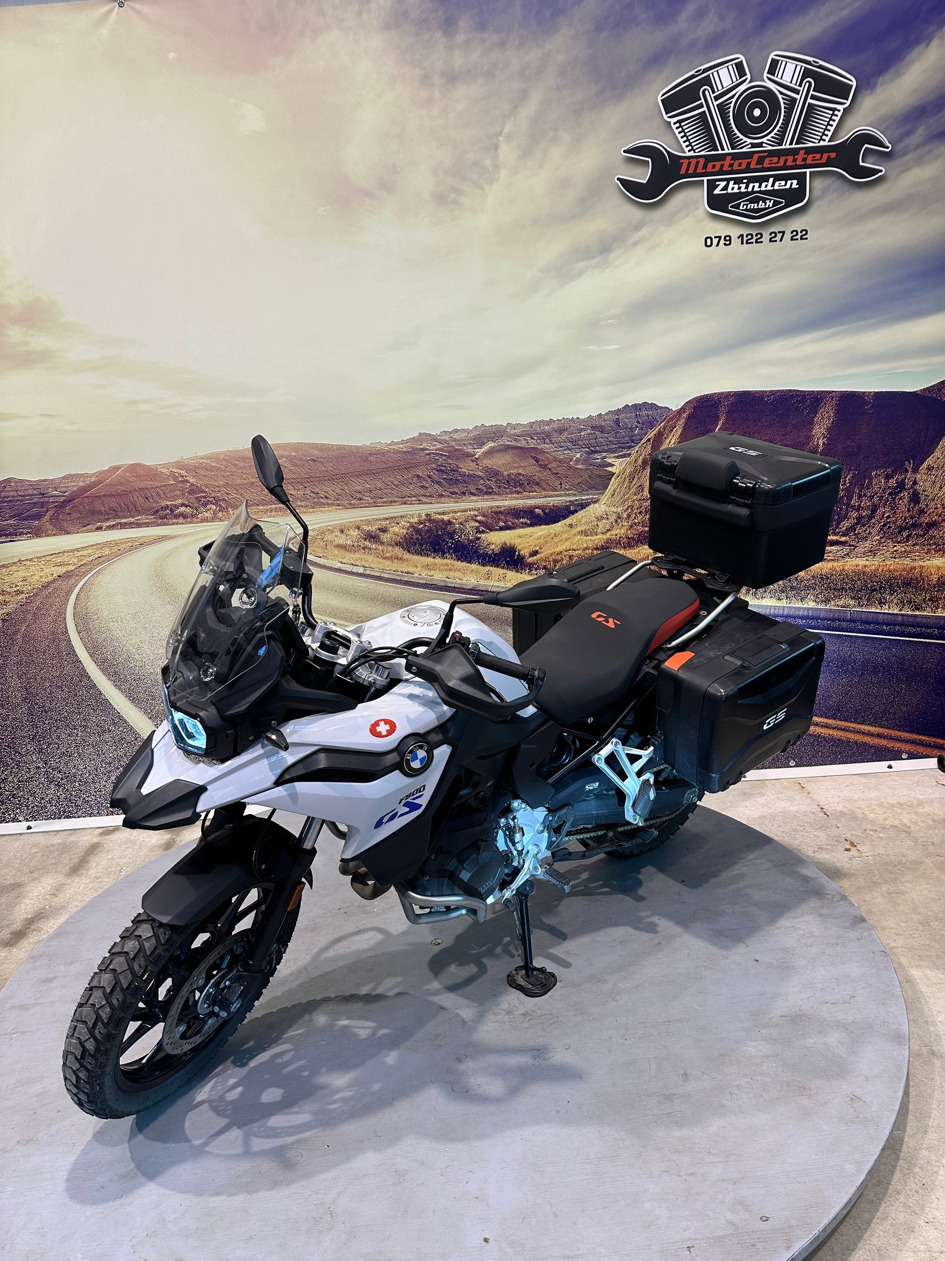 BMW F 800 GS-image-3