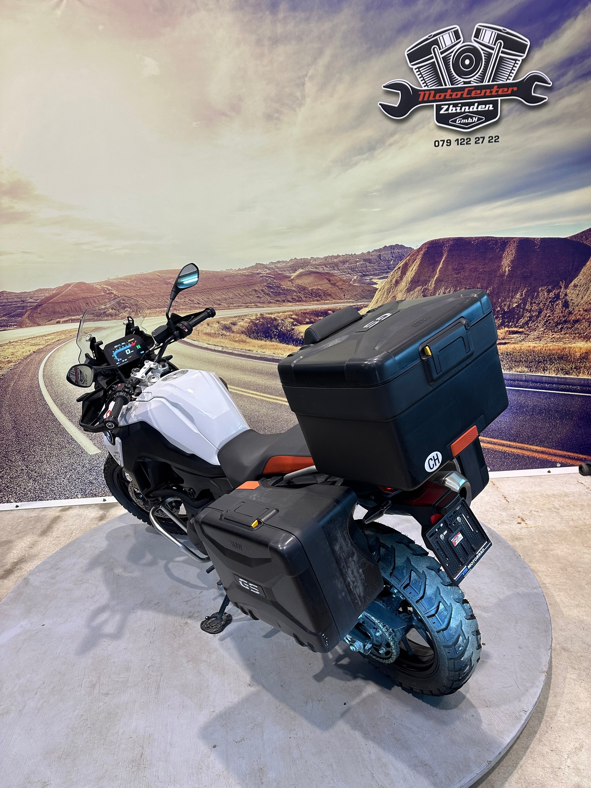 BMW F 800 GS-image-5