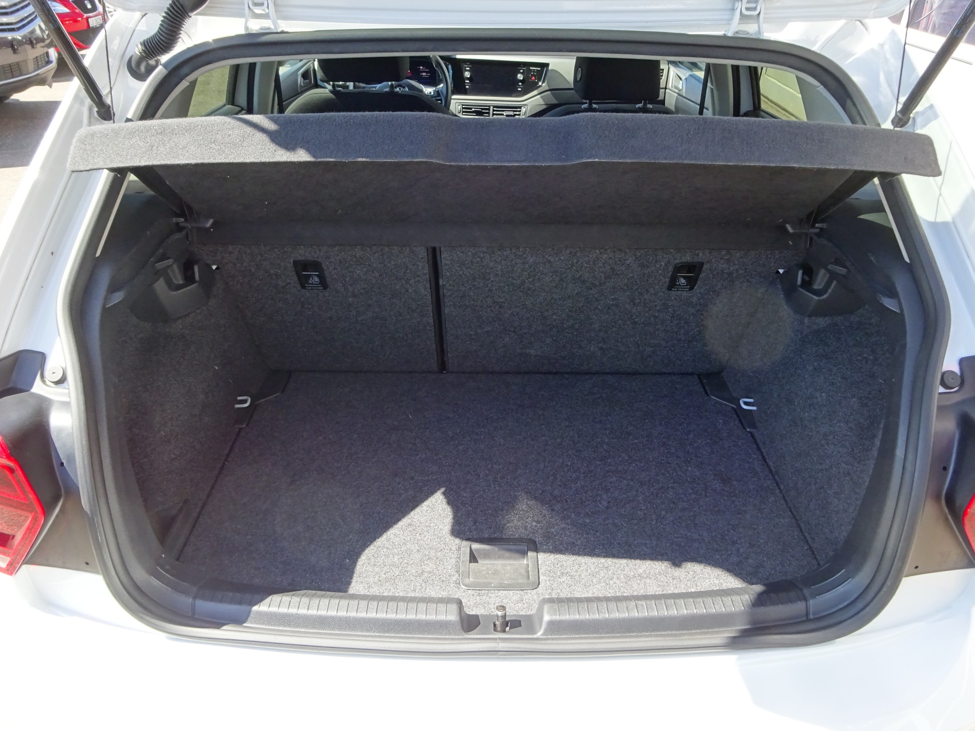 VW Polo 1.0 TSI BMT Comfortline DSG-image-13