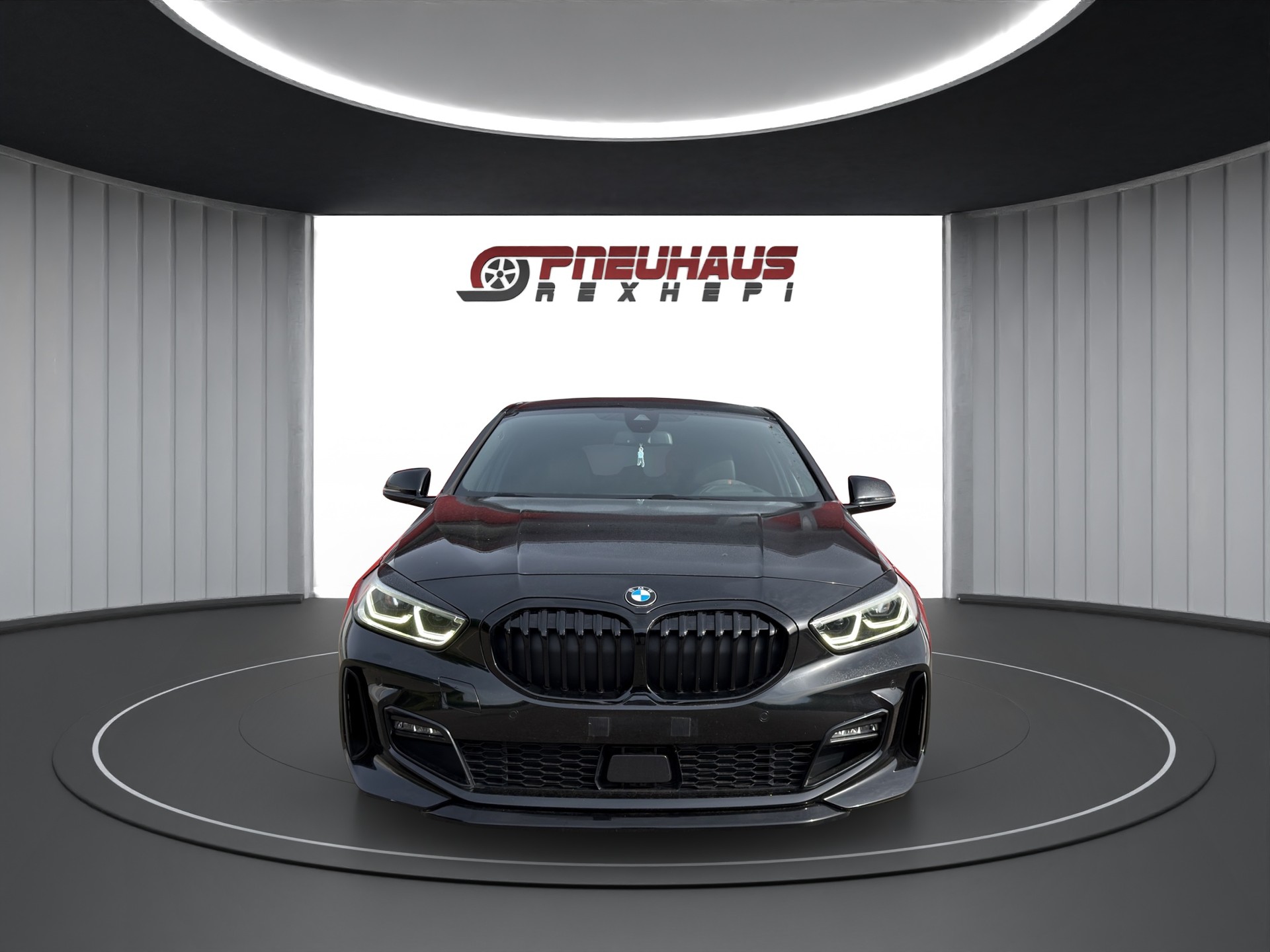 BMW 120d xDrive Steptronic M Sport-showroom-element-1