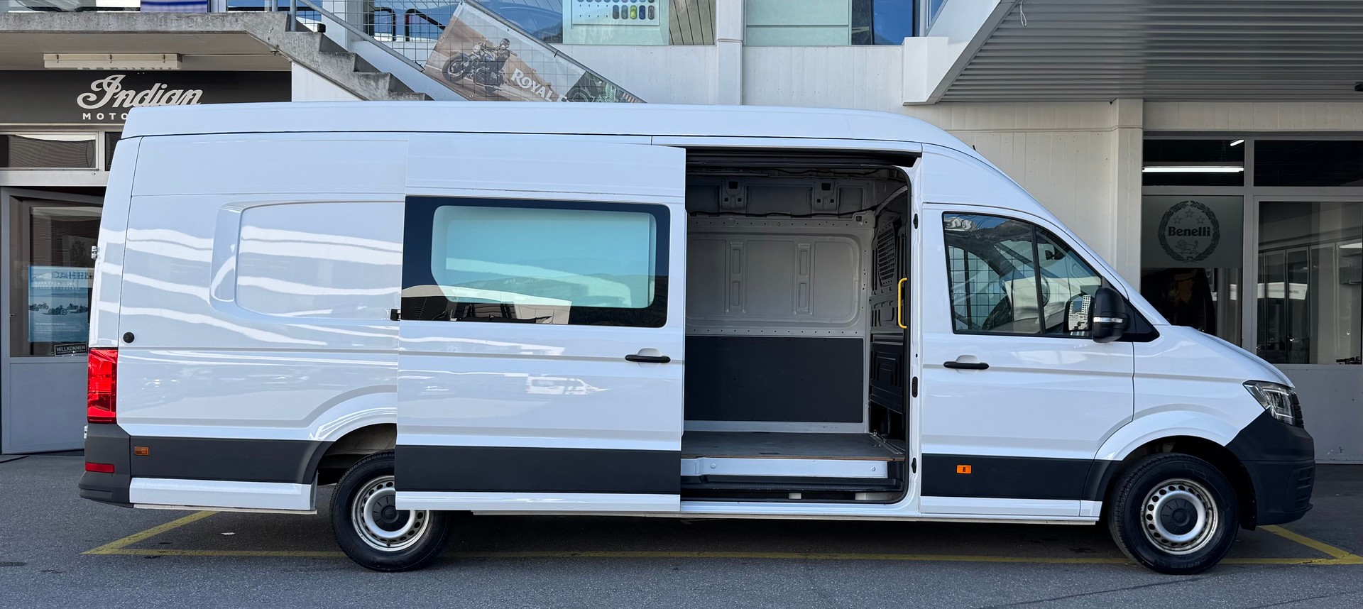 VW Crafter 35L 2.0 BiTDI L5 4Motion-showroom-element-2