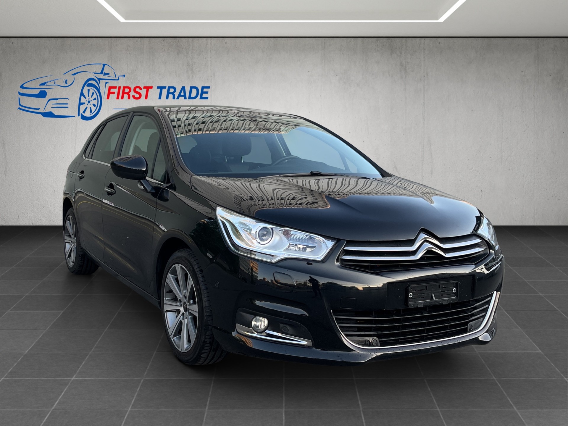 CITROEN C4 1.2 Pure Tech Shine Automatic-image-2