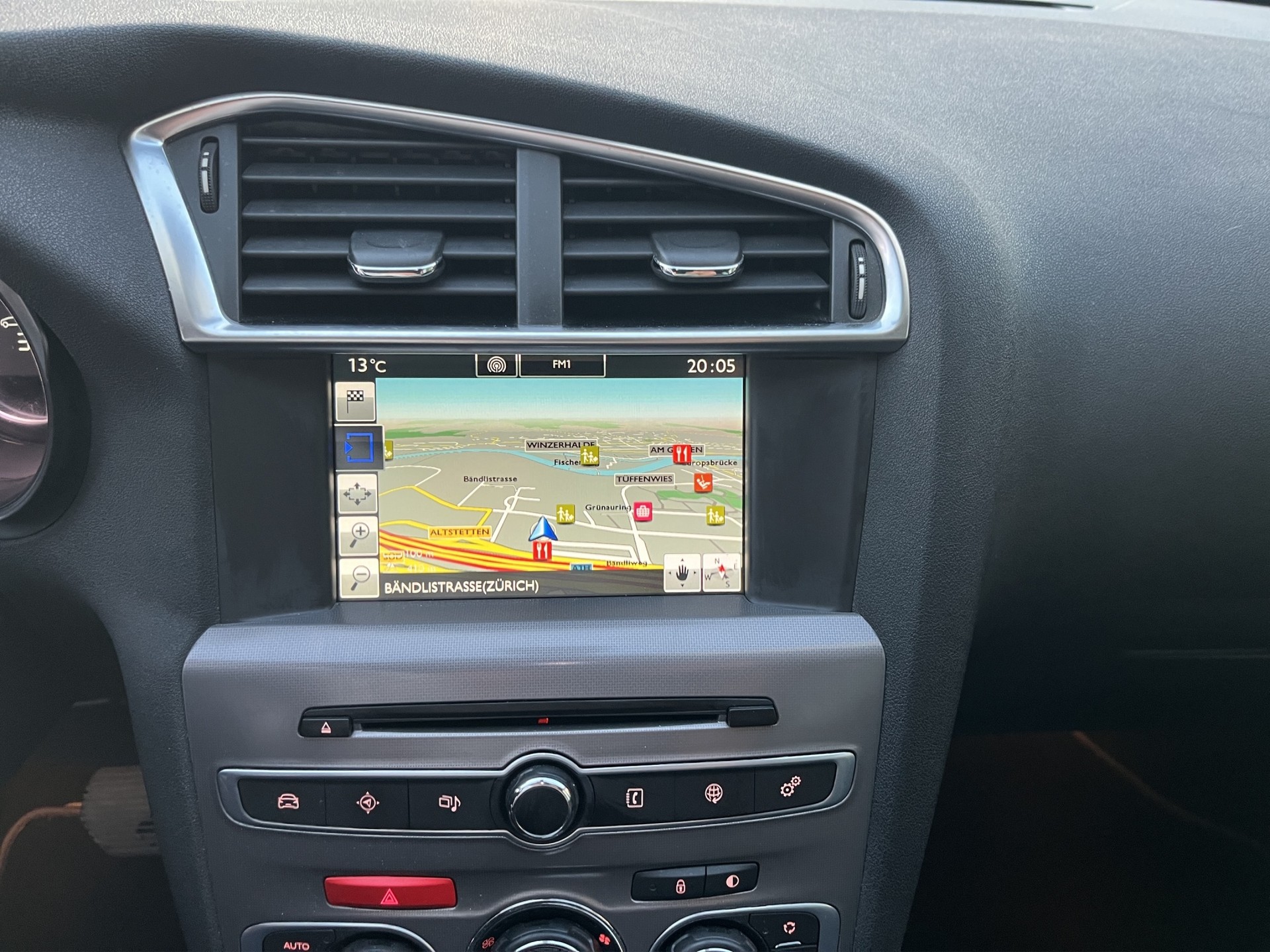 CITROEN C4 1.2 Pure Tech Shine Automatic-image-14