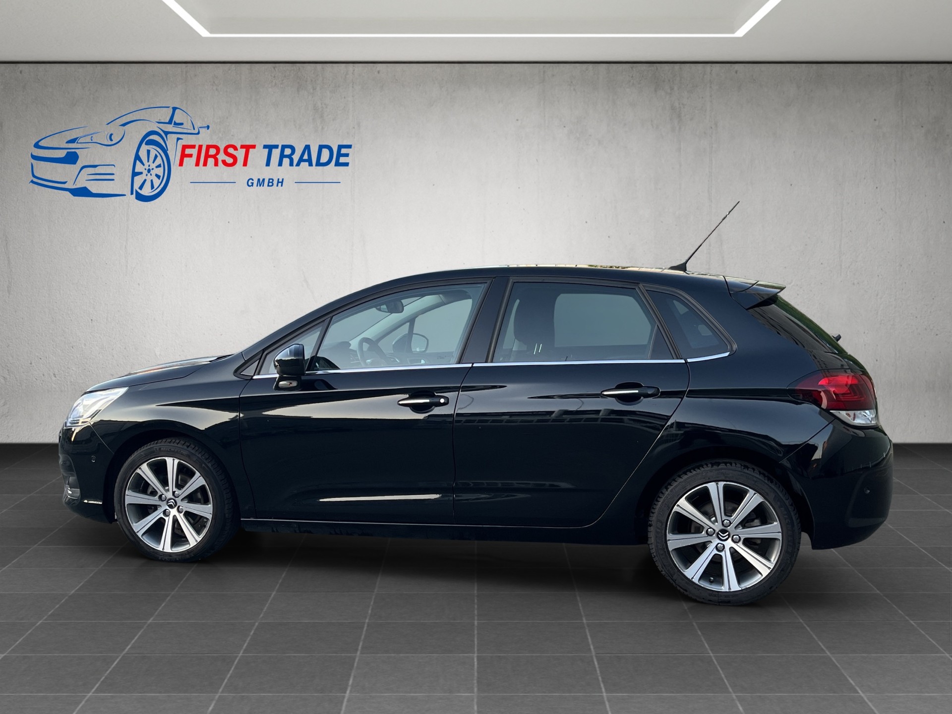 CITROEN C4 1.2 Pure Tech Shine Automatic-image-7