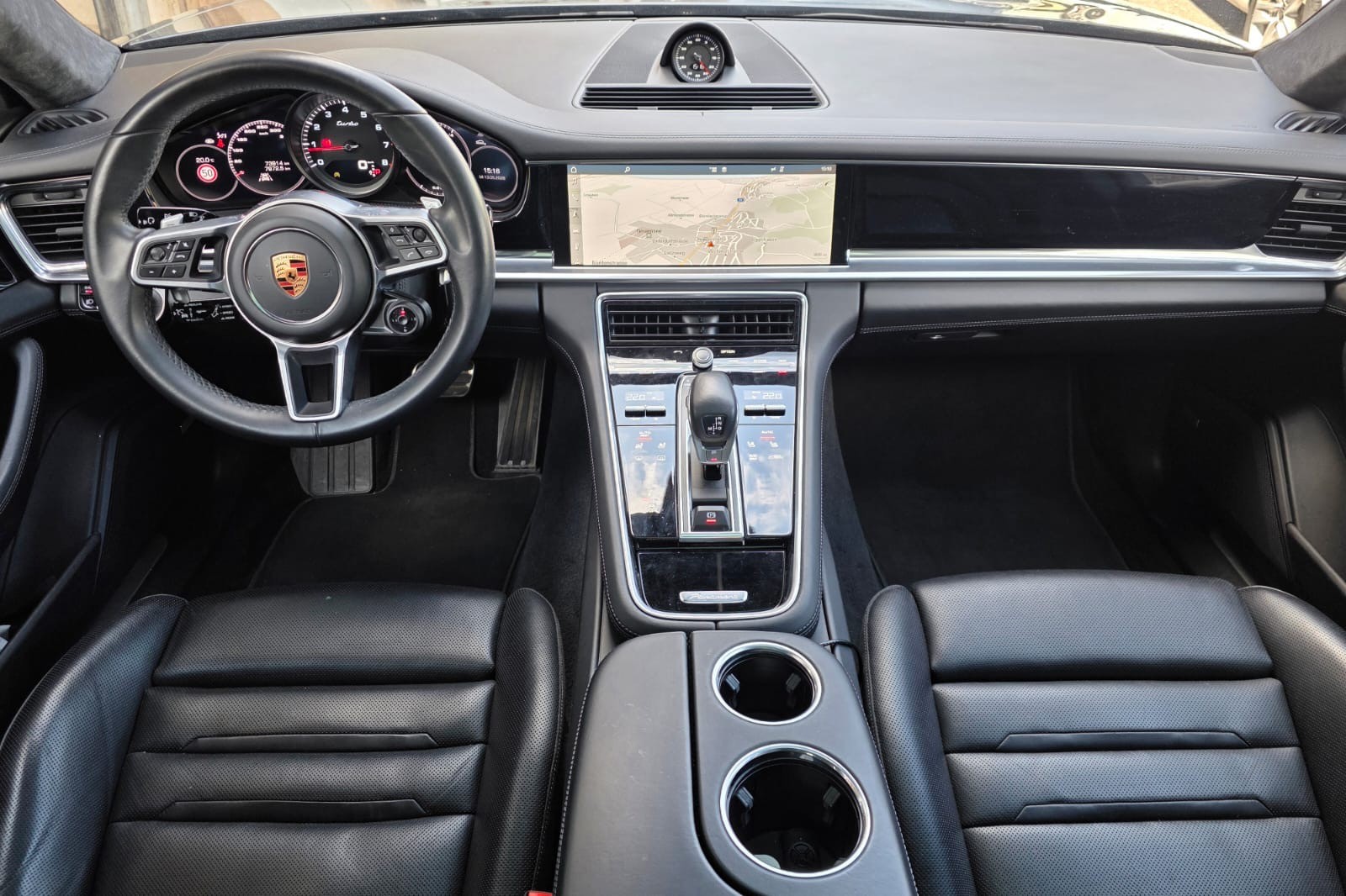 PORSCHE Panamera Turbo PDK-image-6