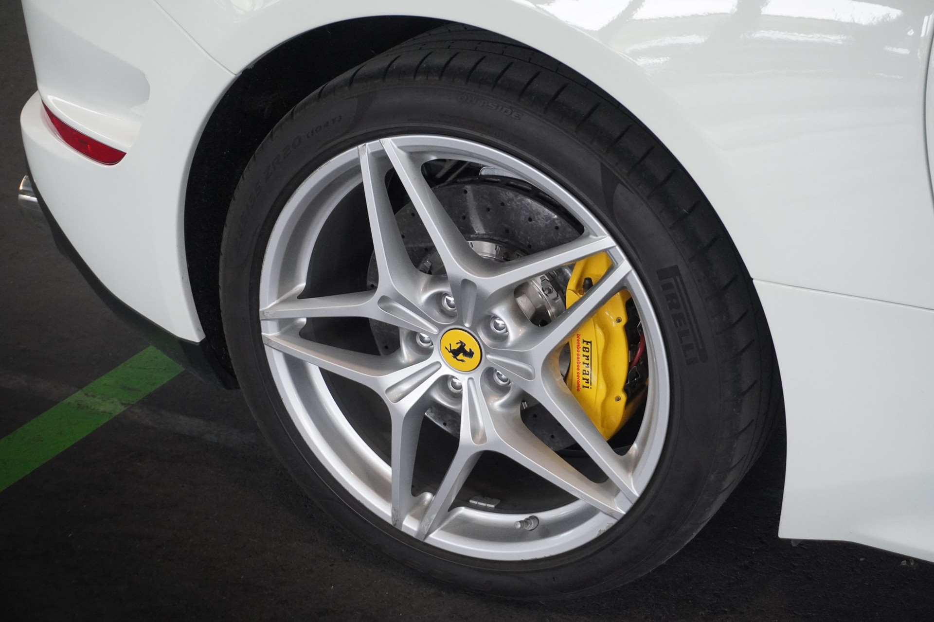 FERRARI California 3.9 V8 T-image-11