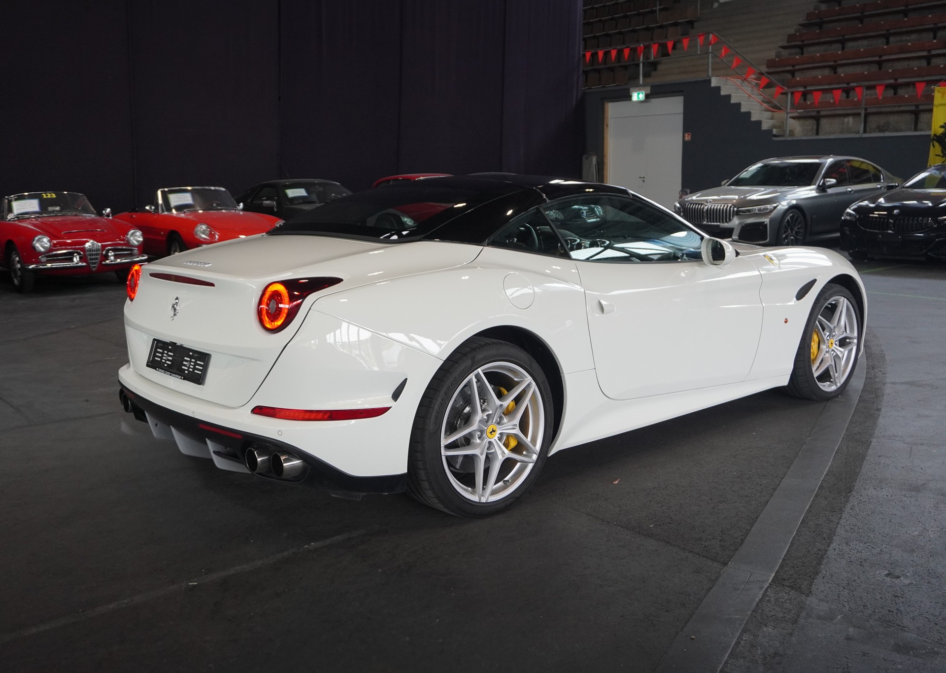 FERRARI California 3.9 V8 T-image-7