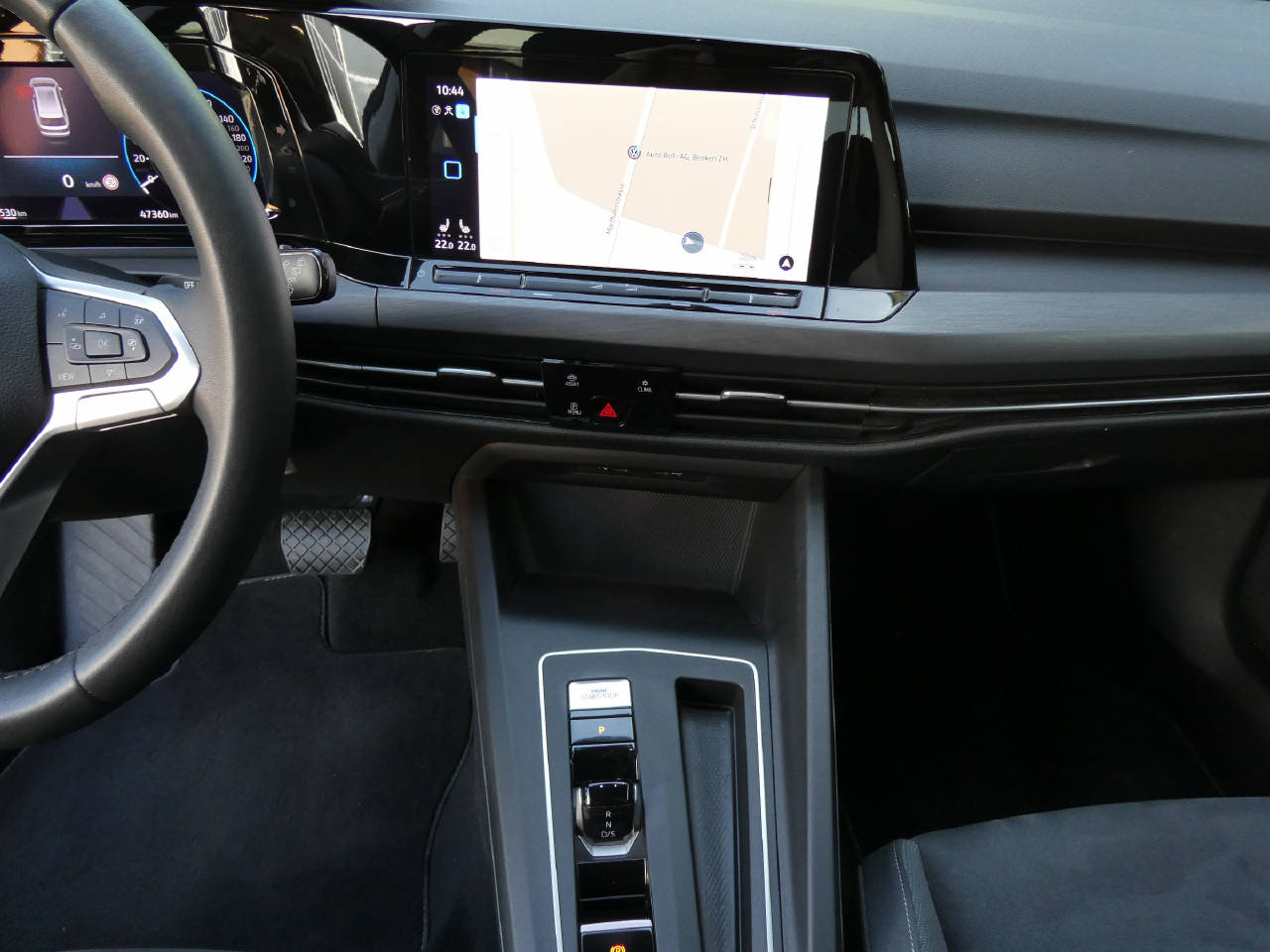 VW Golf VIII Variant 1.5 eTSI Style DSG-image-12