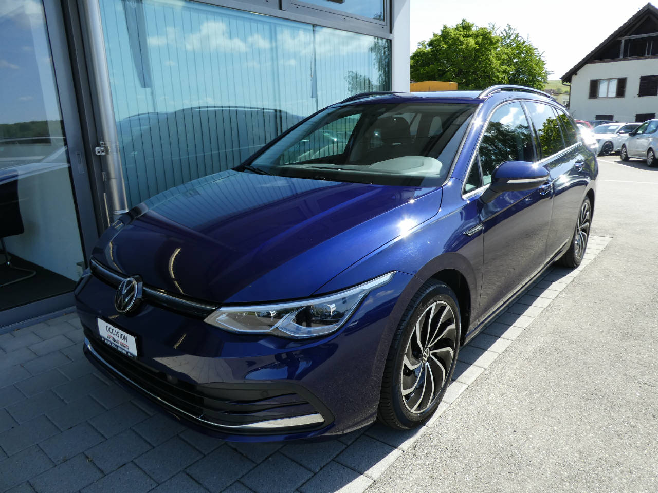 VW Golf VIII Variant 1.5 eTSI Style DSG-showroom-element-1