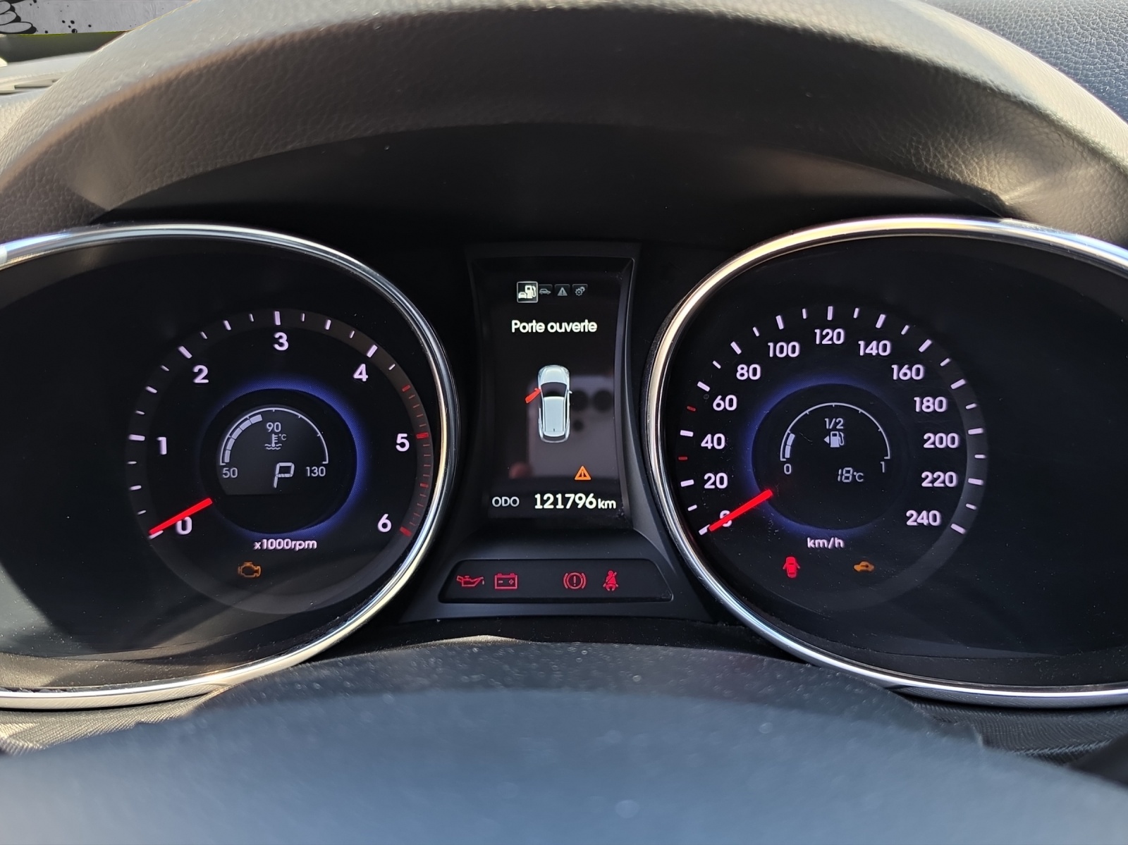 HYUNDAI Santa Fe 2.2 CRDI Premium 4WD Automatic-image-7