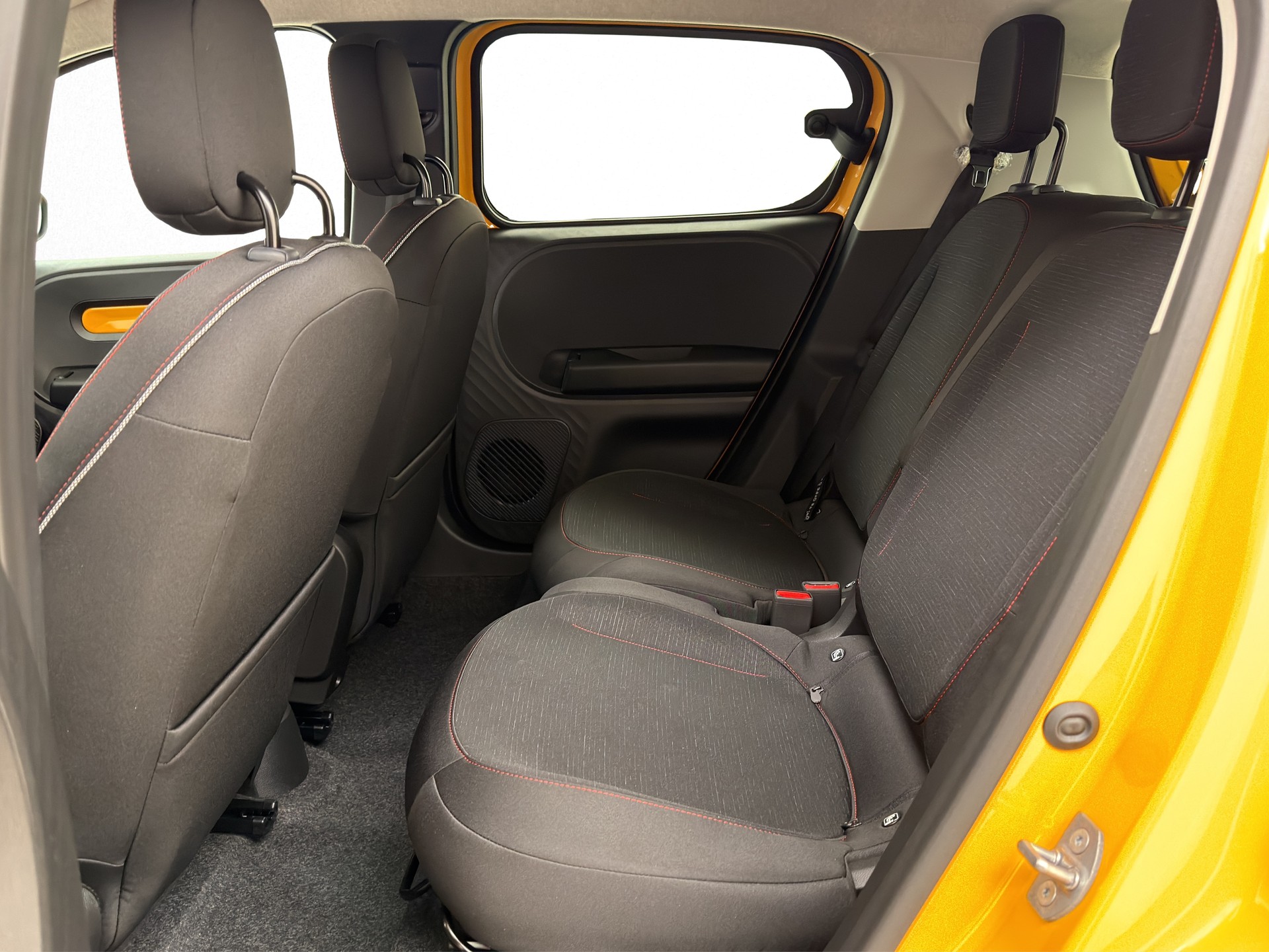 RENAULT Twingo E-Tech Urban Range techo-image-11
