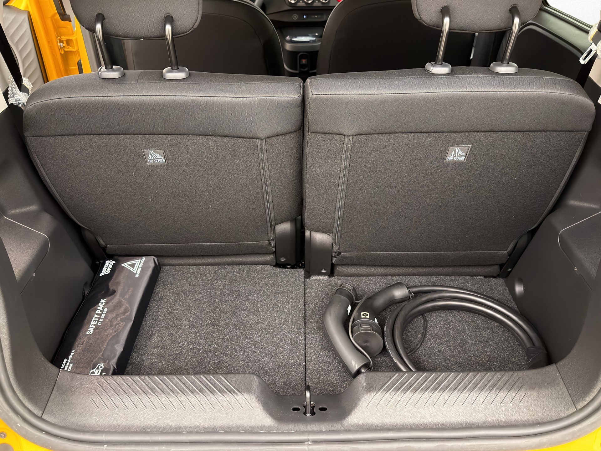 RENAULT Twingo E-Tech Urban Range techo-image-12