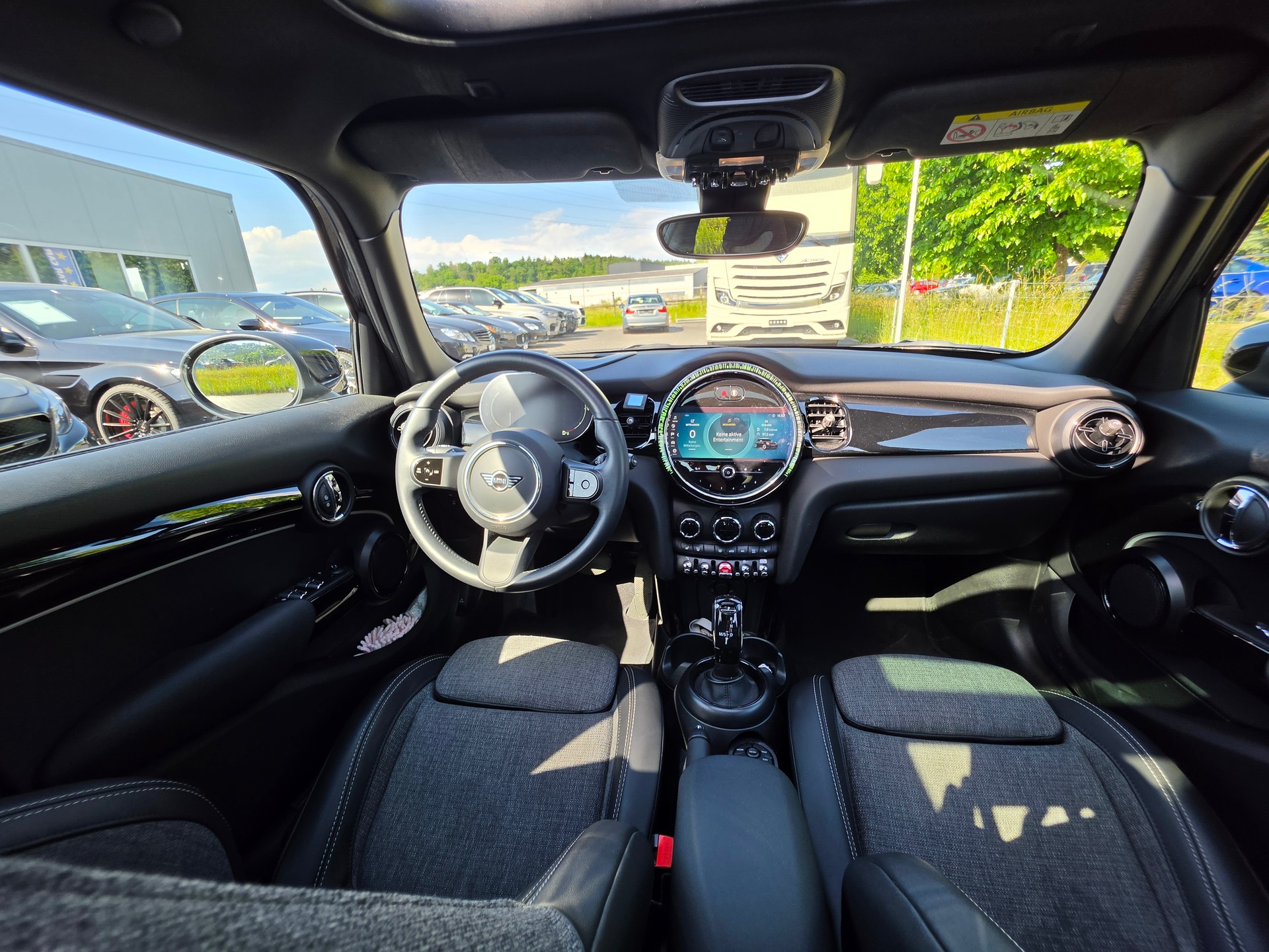 MINI Cooper Steptronic DKG-image-18