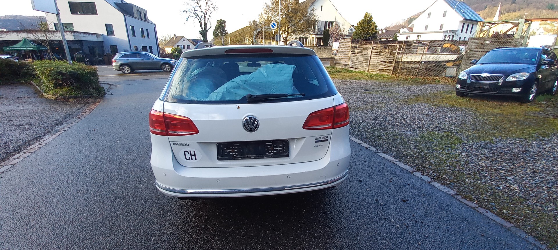 VW Passat Variant 2.0 TDI BMT Design-image-3
