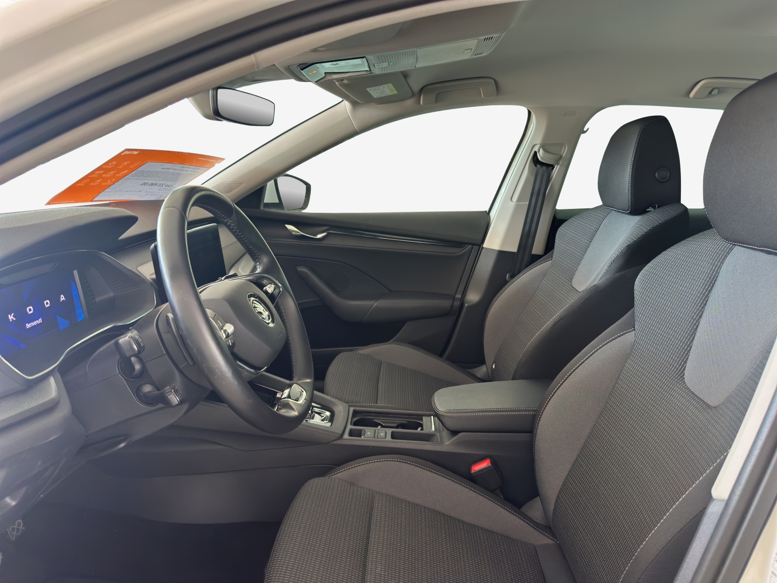 SKODA Octavia Combi 2.0 TDI DSG Ambition 4x4-image-7