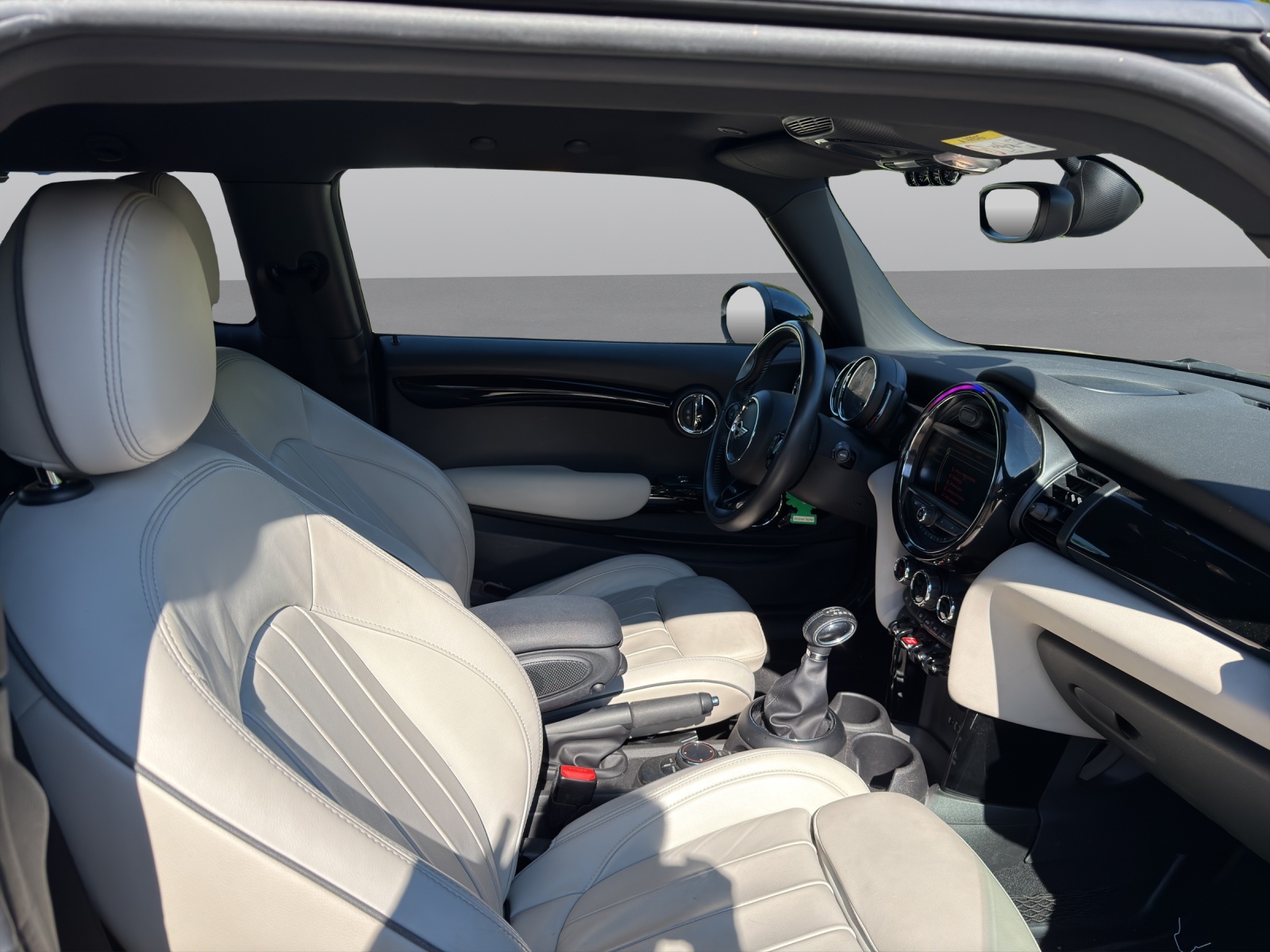 MINI Cooper Steptronic-showroom-element-1