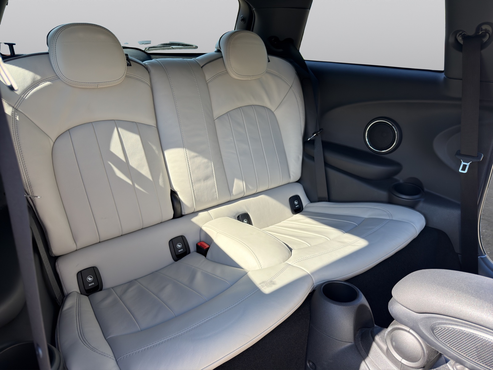 MINI Cooper Steptronic-image-8