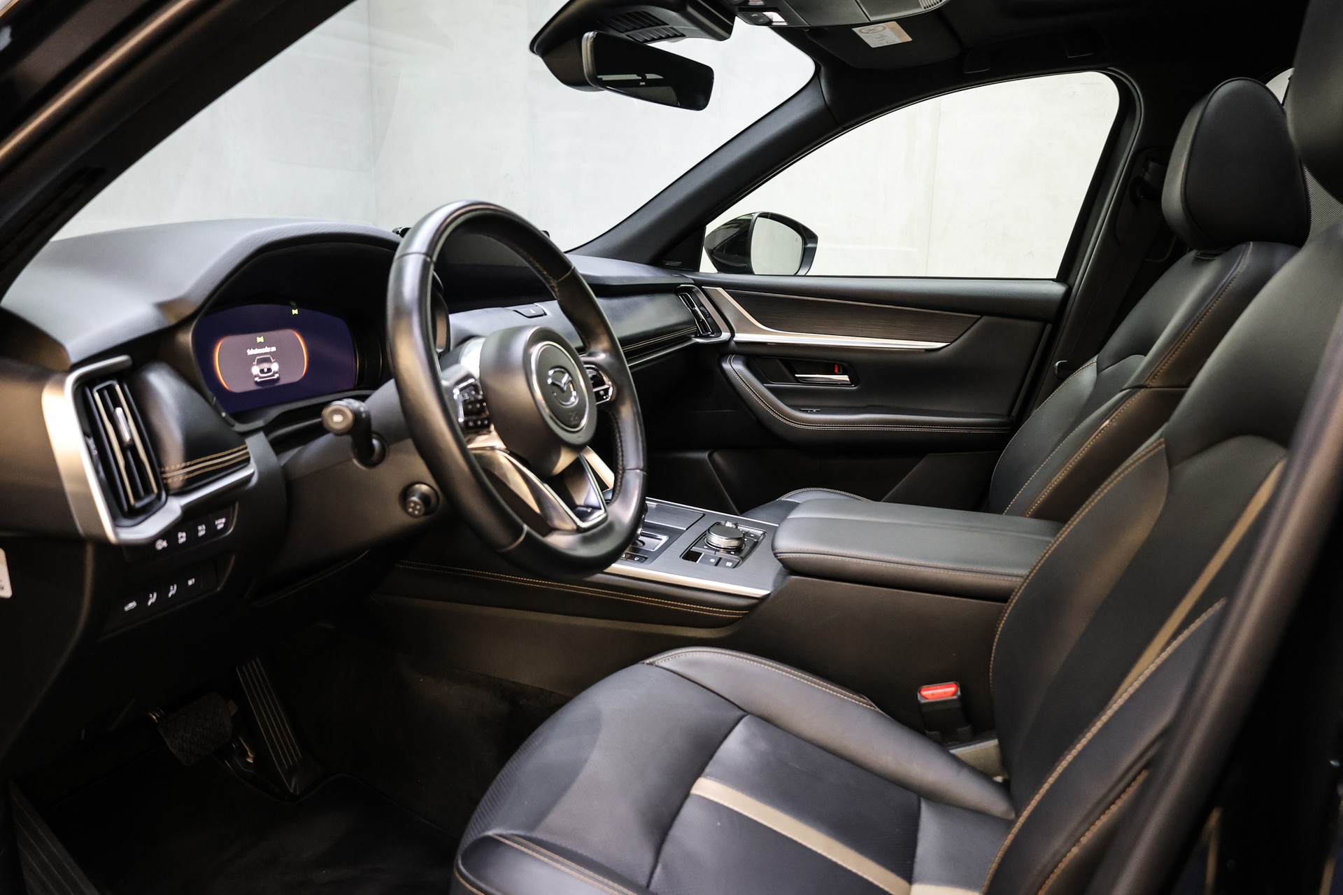 MAZDA CX-80 3.3 D Homura Plus-image-16