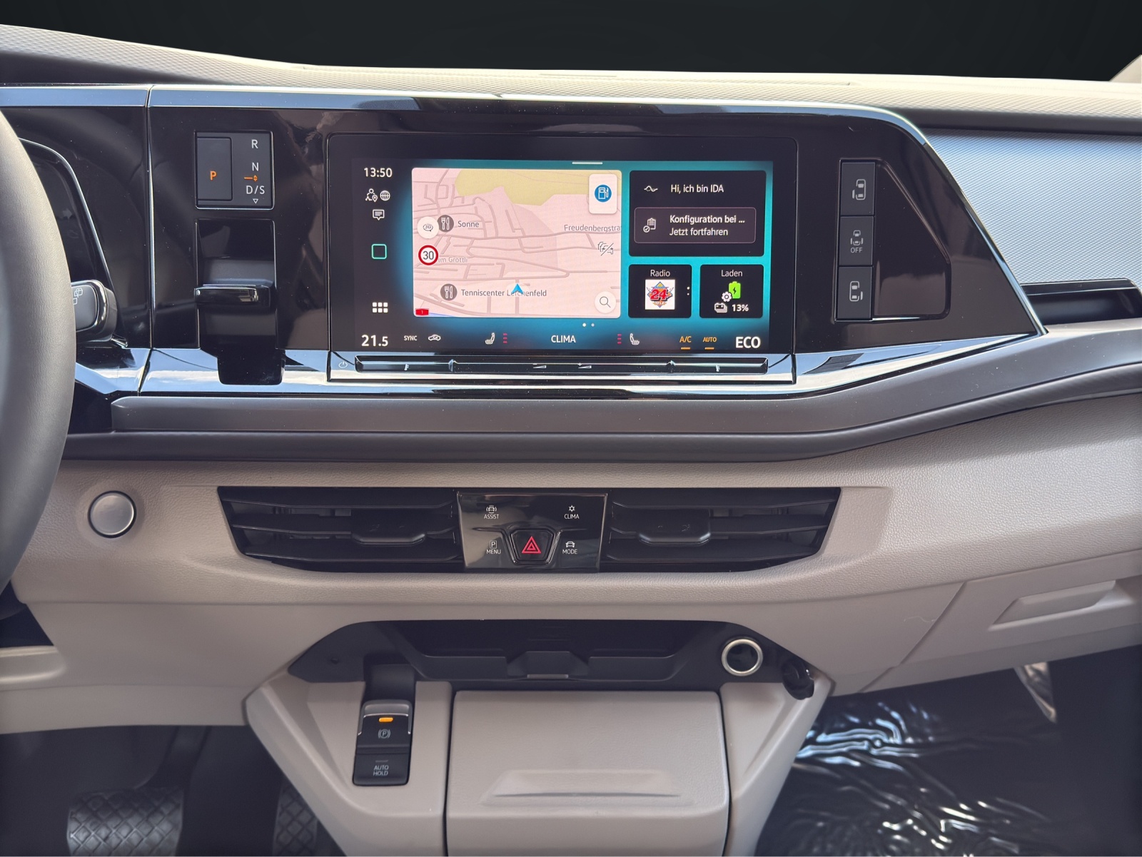 VW California eHybrid Beach 4Motion VW California eHybrid Beach 4Motion * 5 Sitzer * 5 Schlafplätze *-image-13