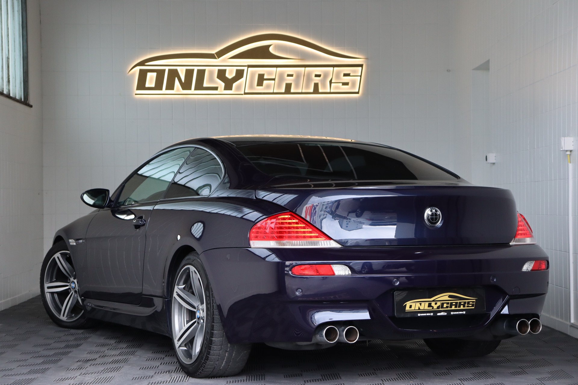 BMW M6 ** ONYX BLAU INDIVIDUAL ** VOLLE SERVICEHISTORIE **-image-5
