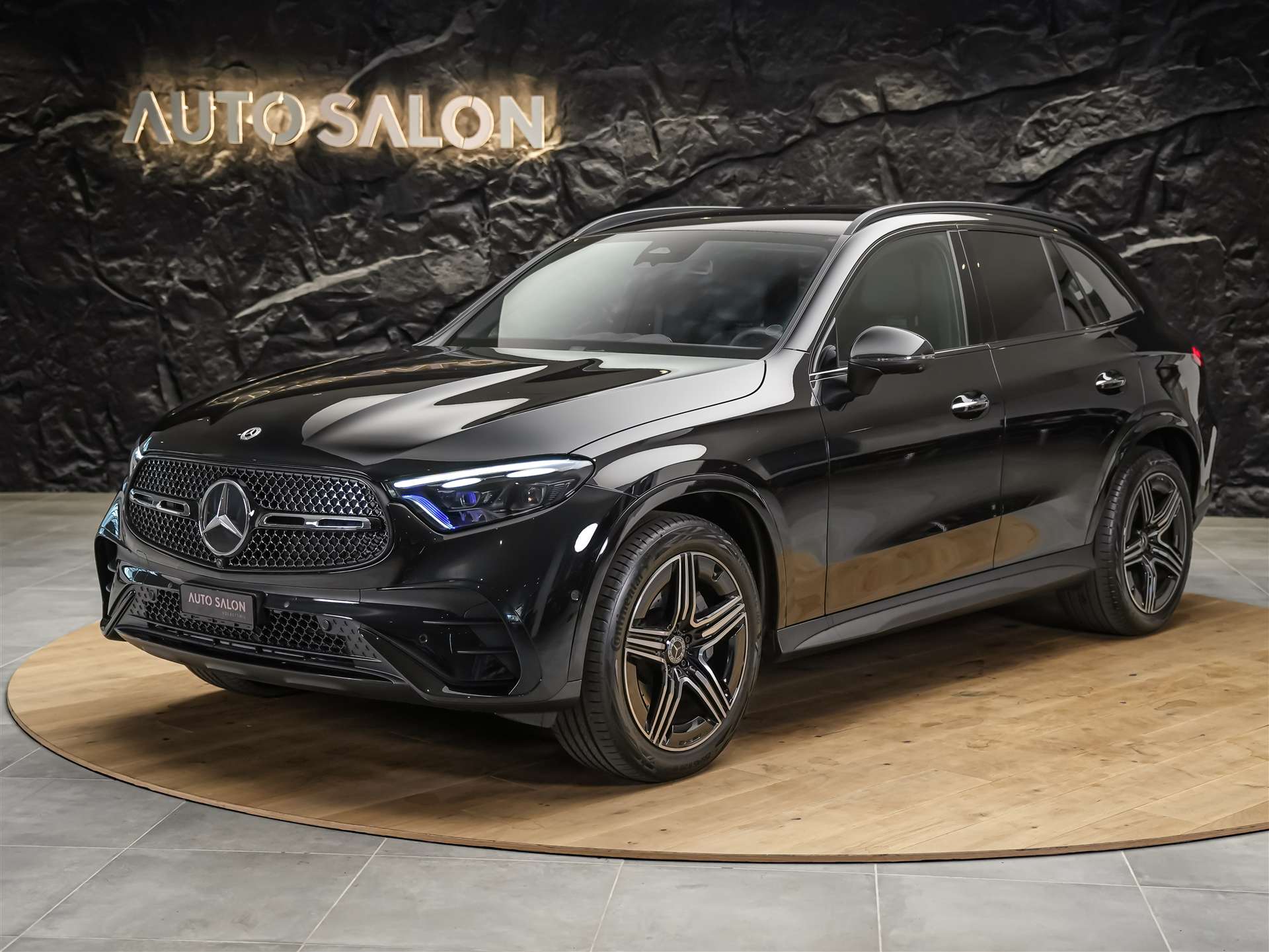 MERCEDES-BENZ GLC 220 d AMG Line 4matic *Digital Light*360° Kamera*Assistenzpaket*-showroom-element-1