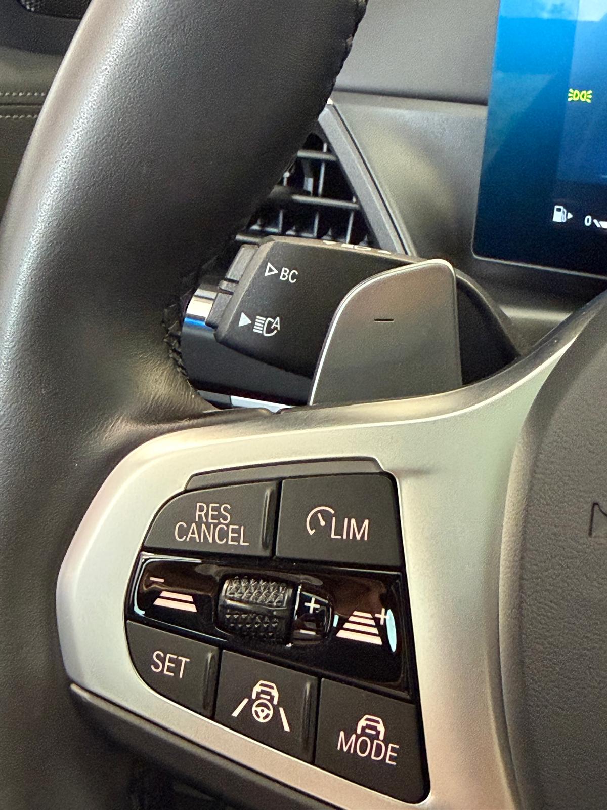 BMW M340i xDrive 48V Touring Steptronic INDIVIDUAL-image-17