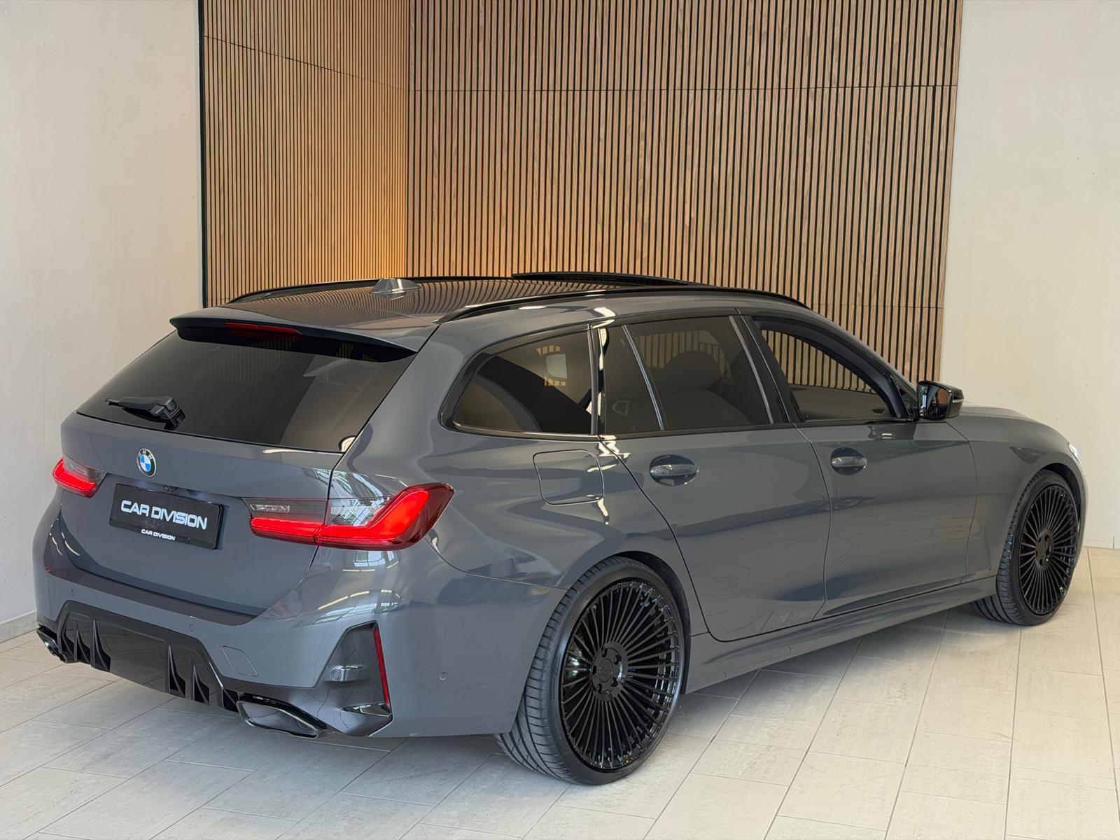 BMW M340i xDrive 48V Touring Steptronic INDIVIDUAL-image-6