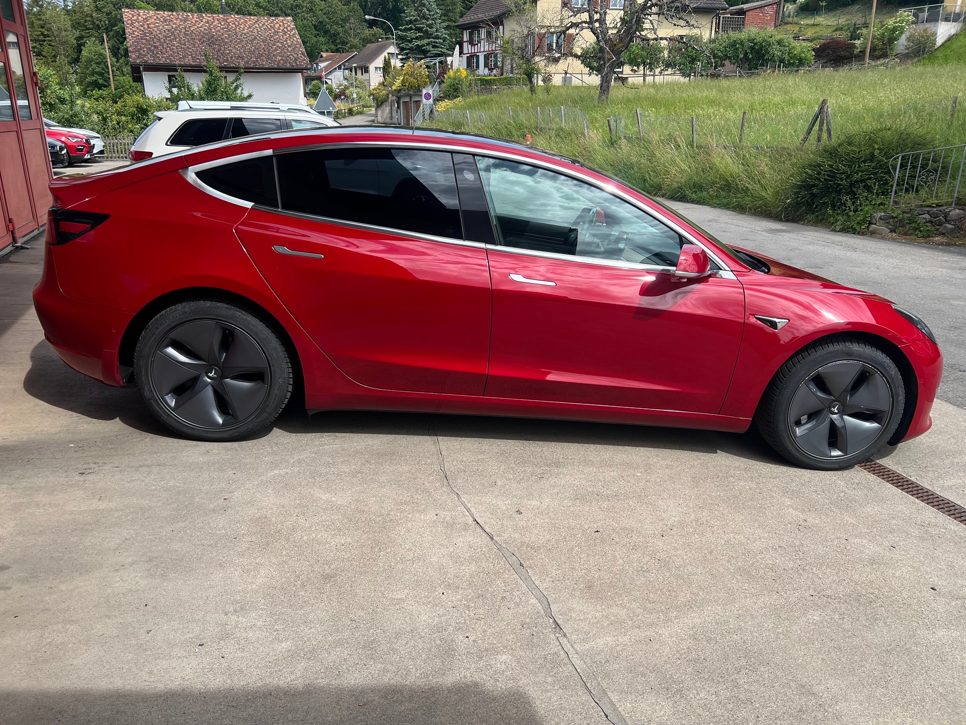 TESLA Model 3 Long Range Dual Motor AWD-image-6
