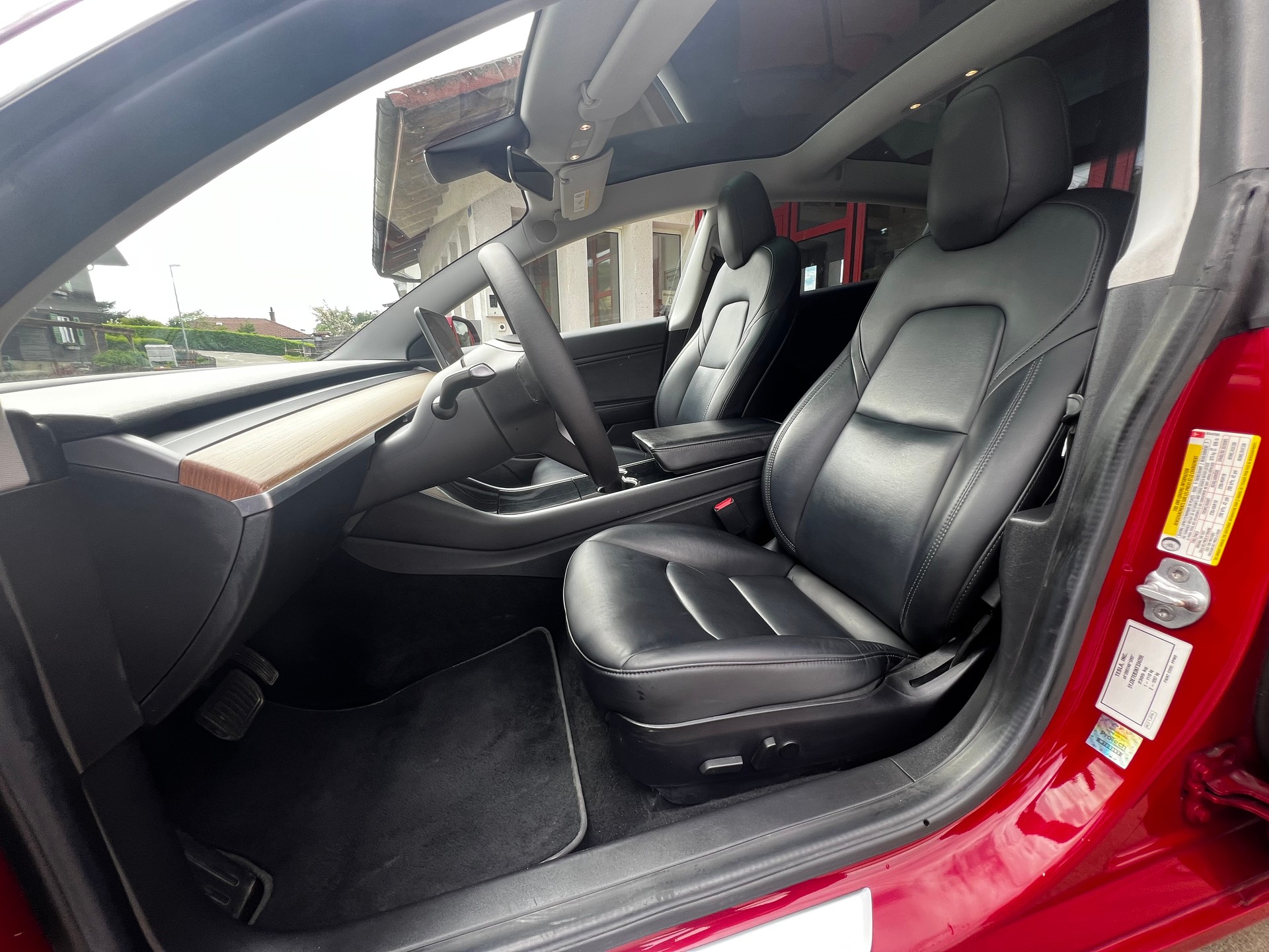 TESLA Model 3 Long Range Dual Motor AWD-image-13