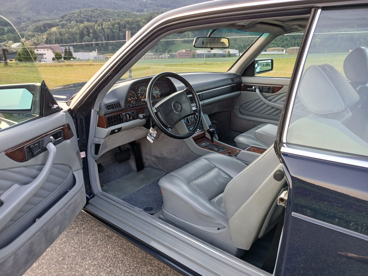 MERCEDES-BENZ 500 SEC Automatic-image-8