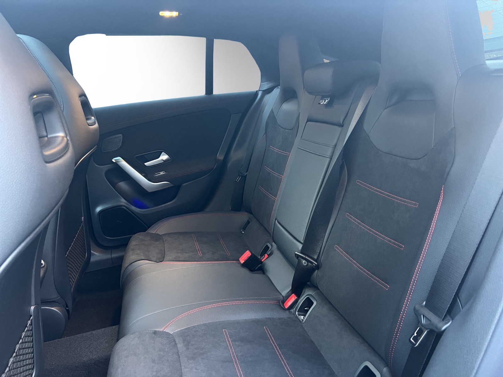 MERCEDES-BENZ CLA 250 4Matic 8G-DCT-image-13